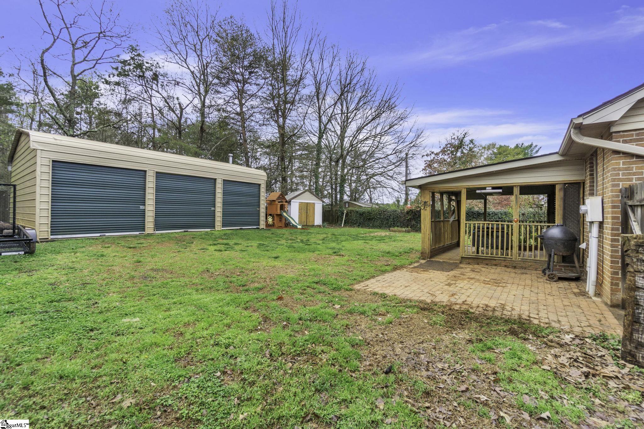 16 Berea Forest Circle
