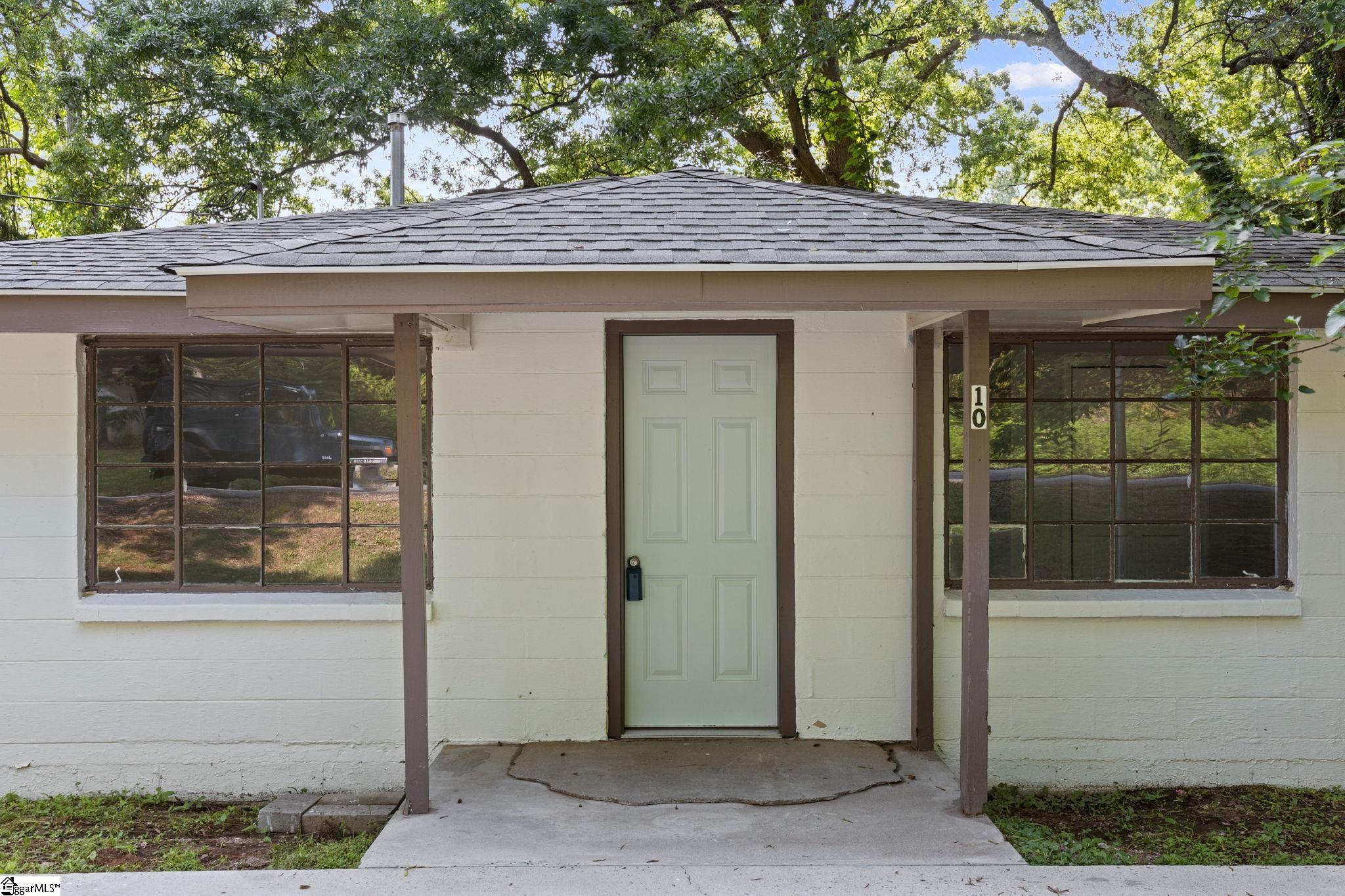 10 Riley Street