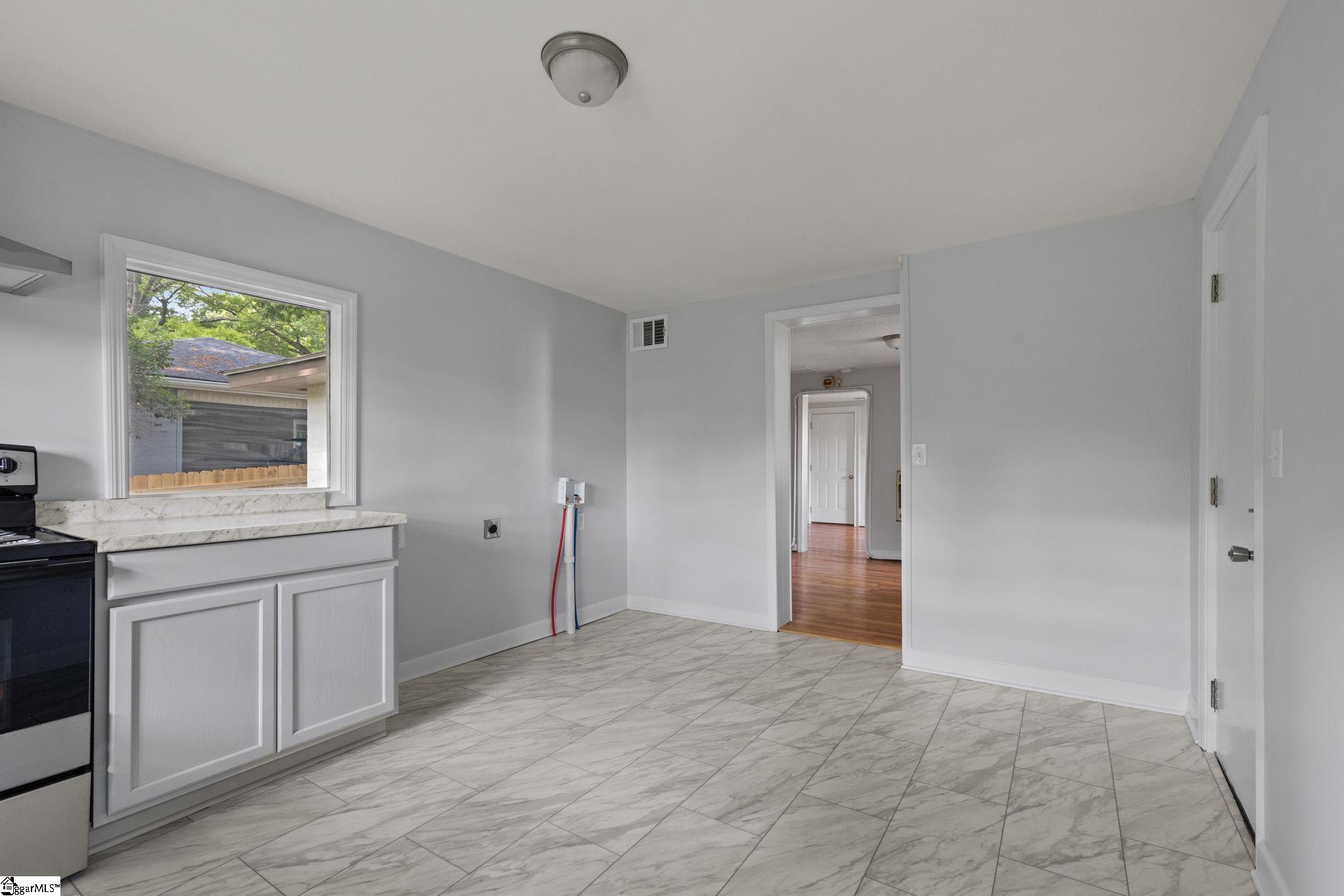 10 Riley Street