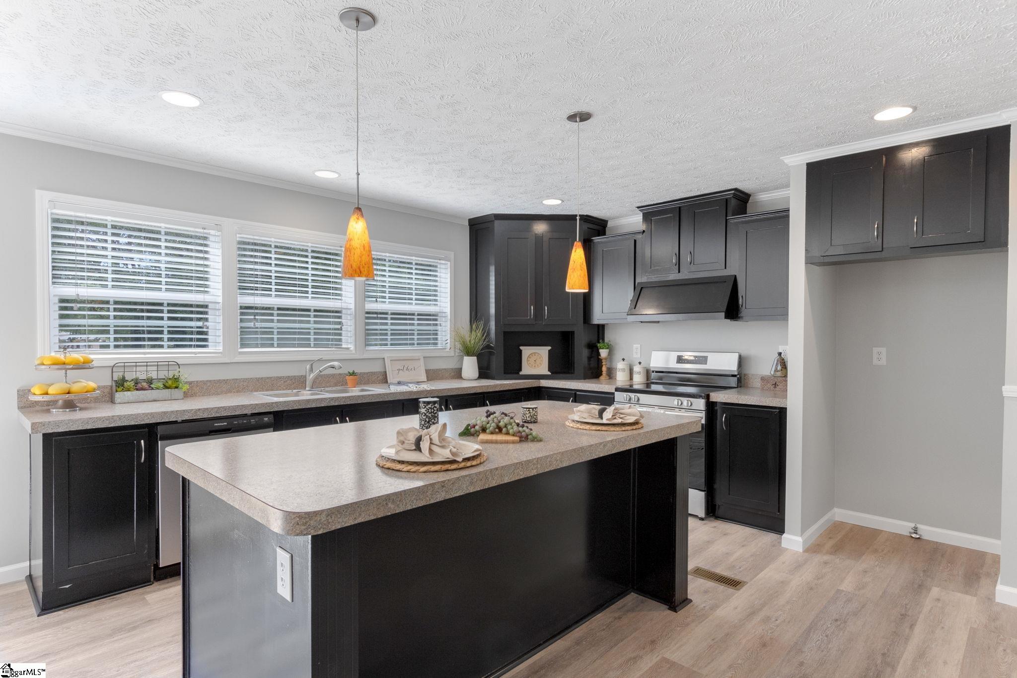 411 Laurel Drive