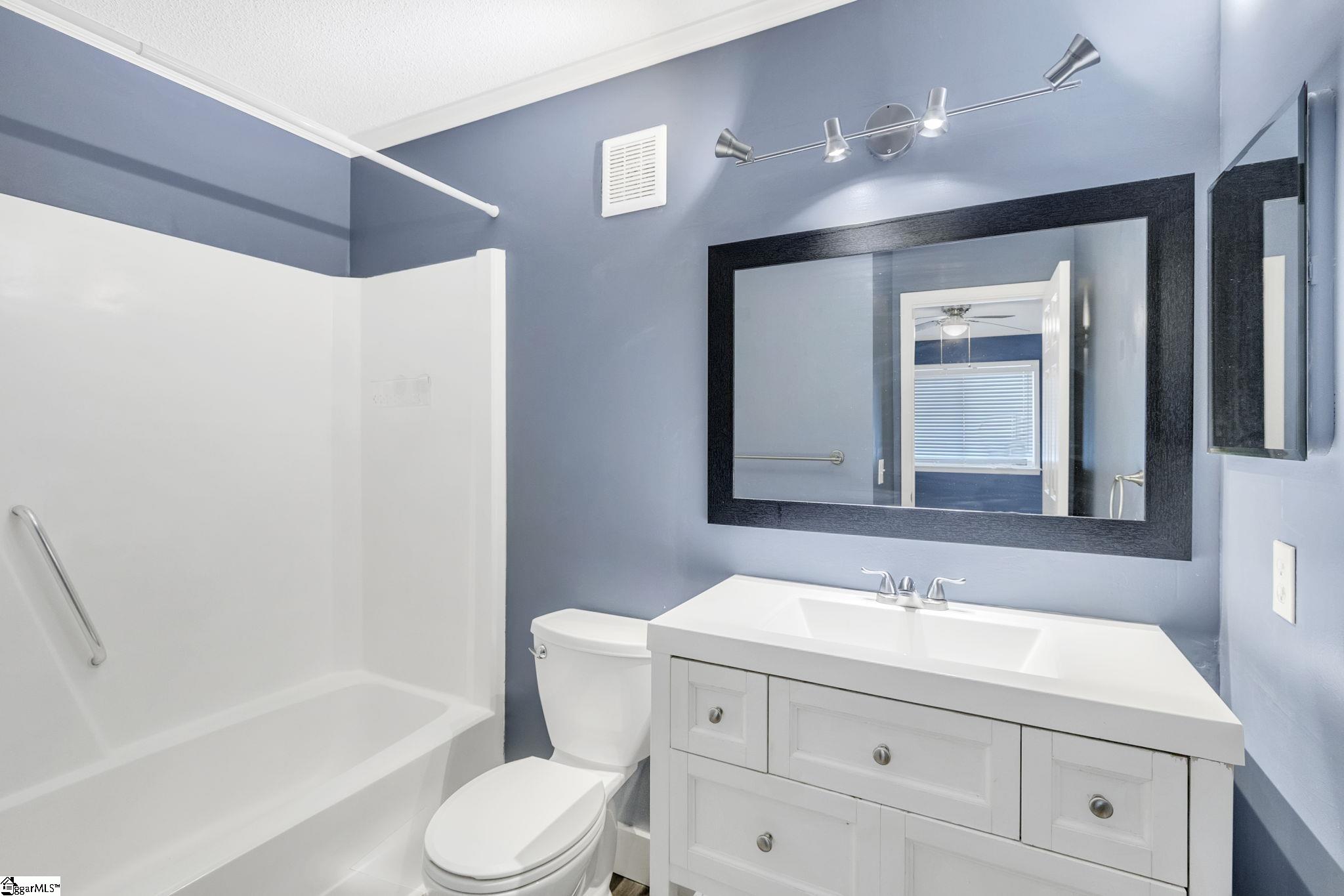 805 Stallings Road Unit 202 Unit: Unit #202