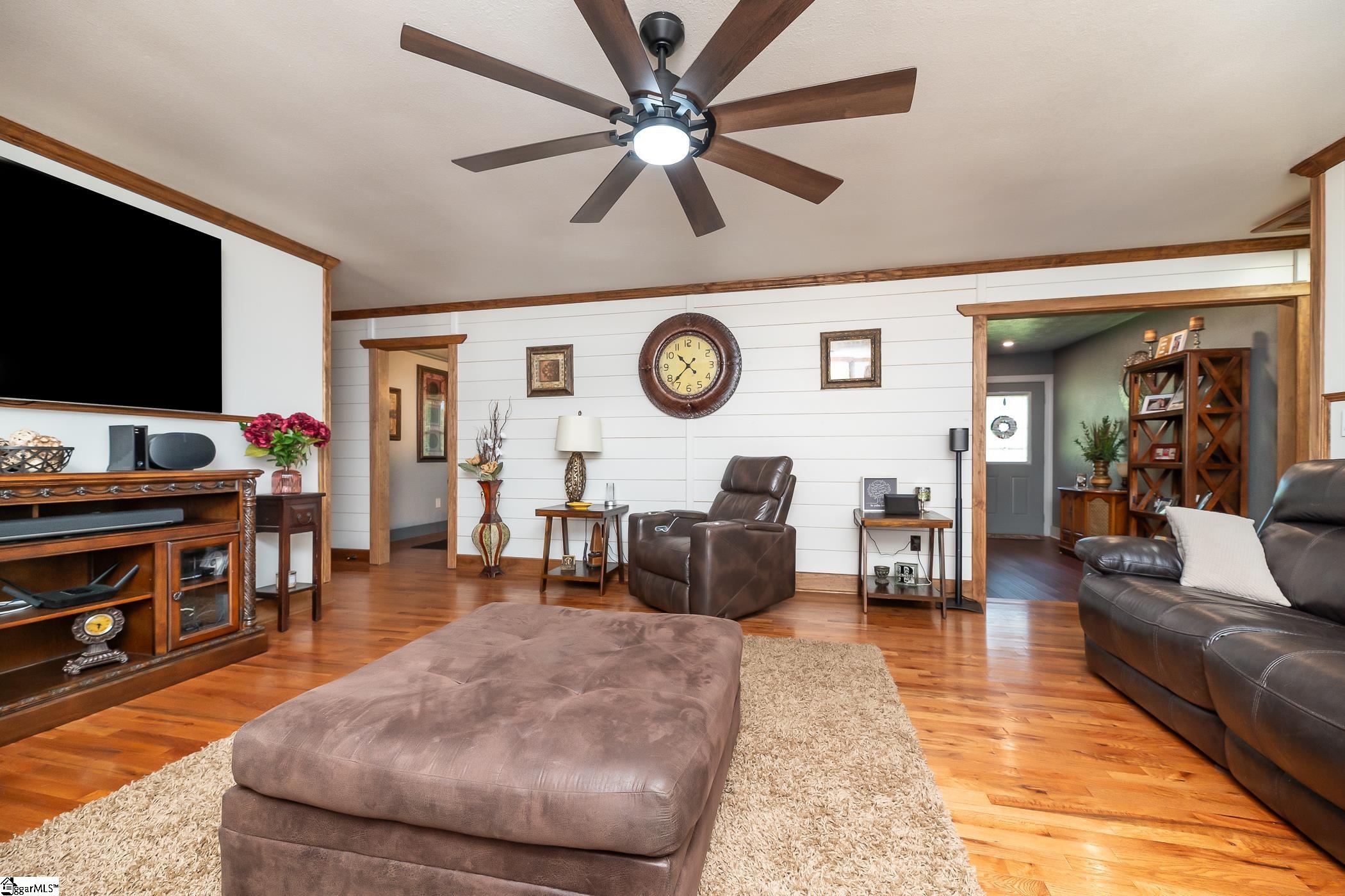 305 Dellwood Drive