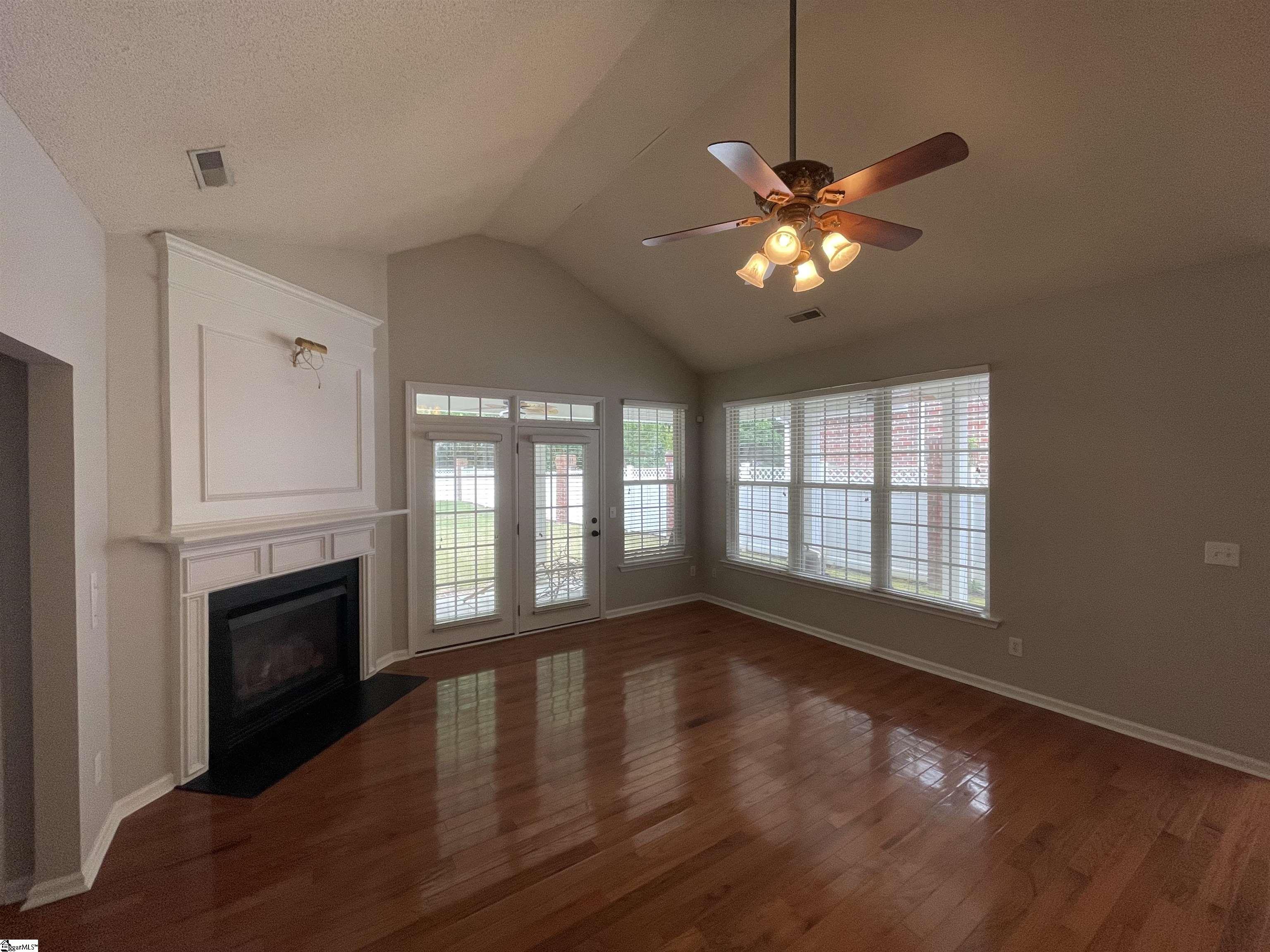 111 Lansfair Way