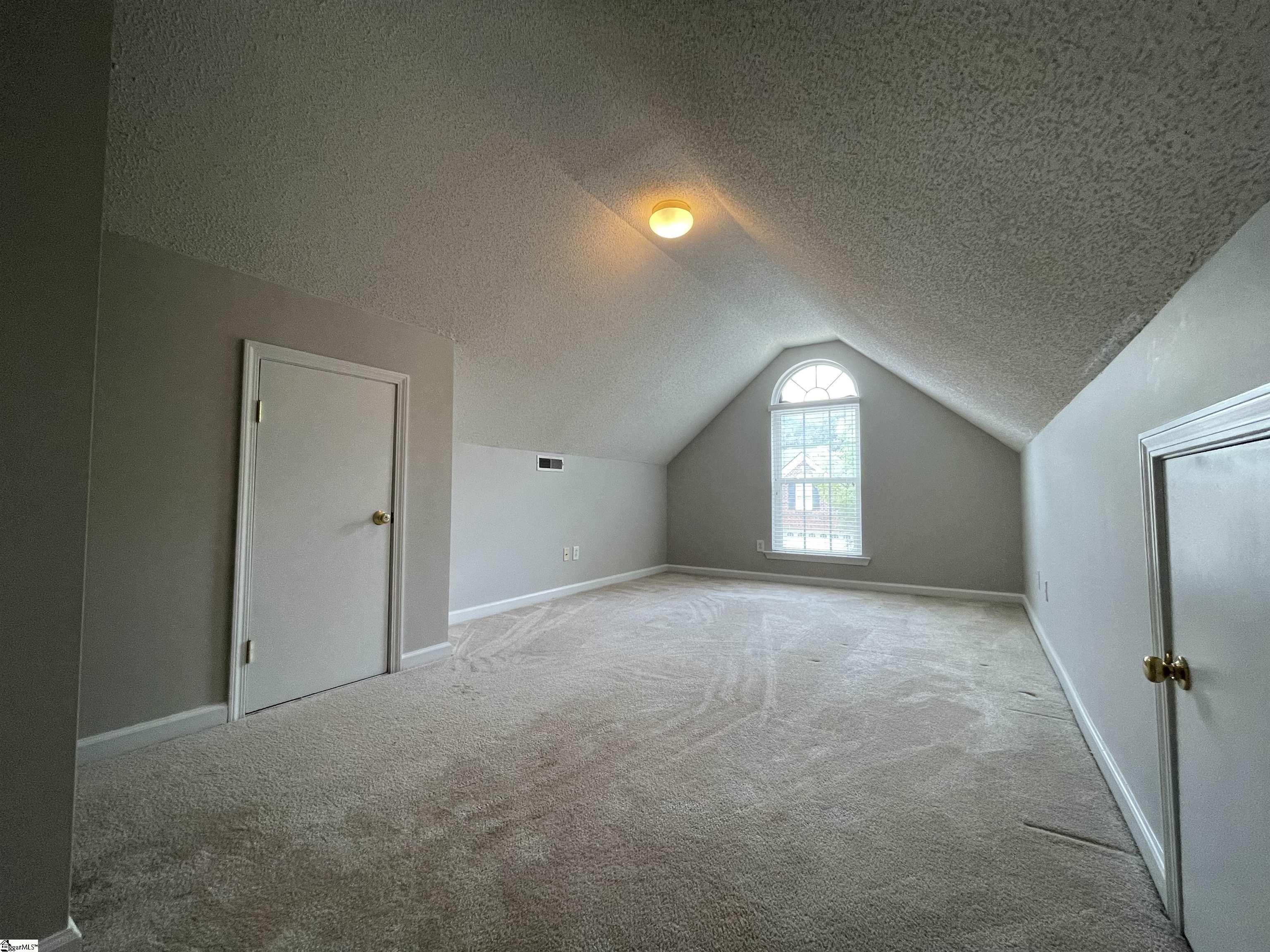 111 Lansfair Way