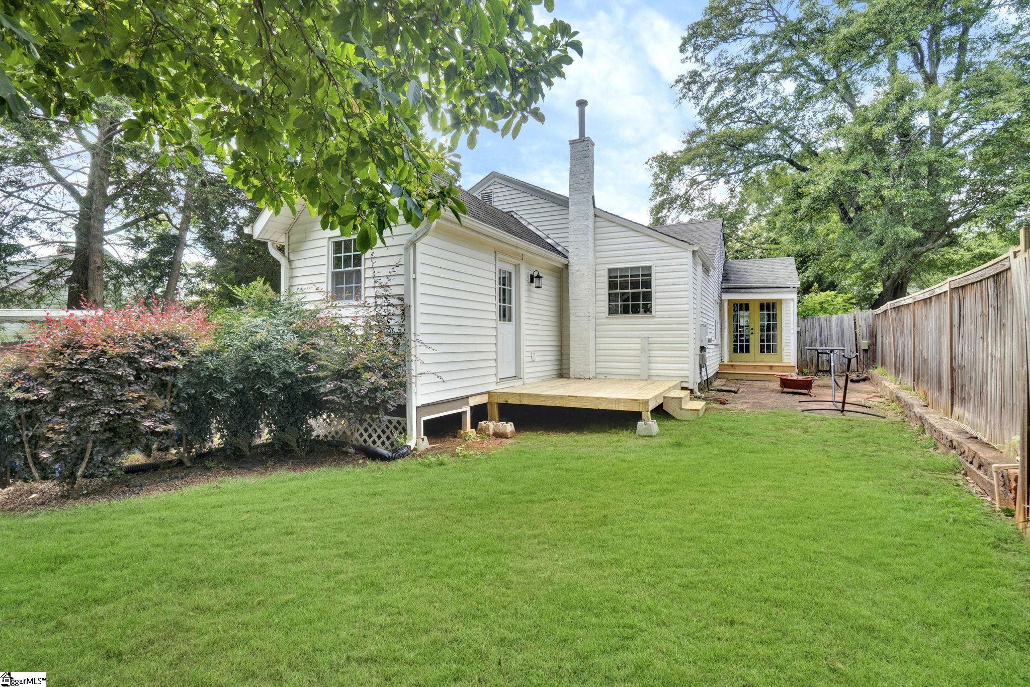 122 Parkwood Drive