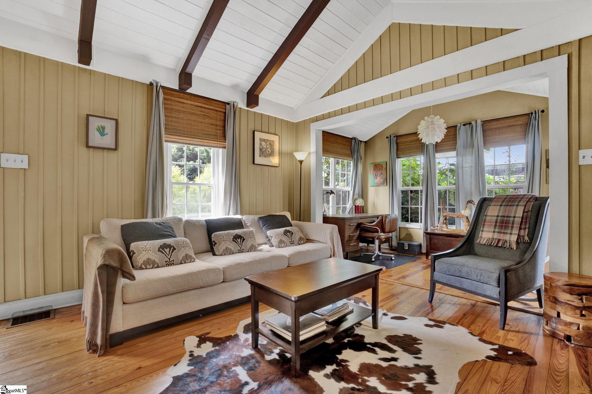 122 Parkwood Drive
