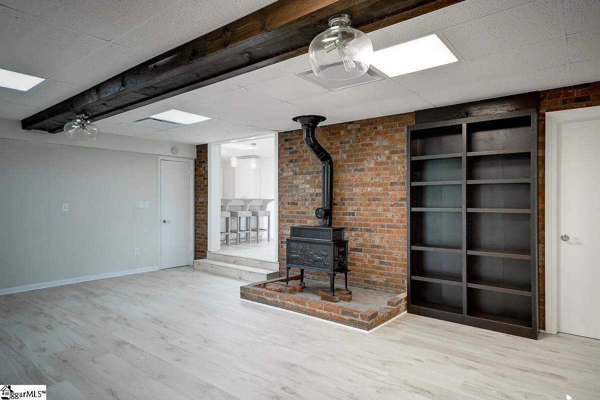 315 Pinnacle Drive