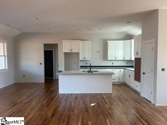 10 Worthmore Court