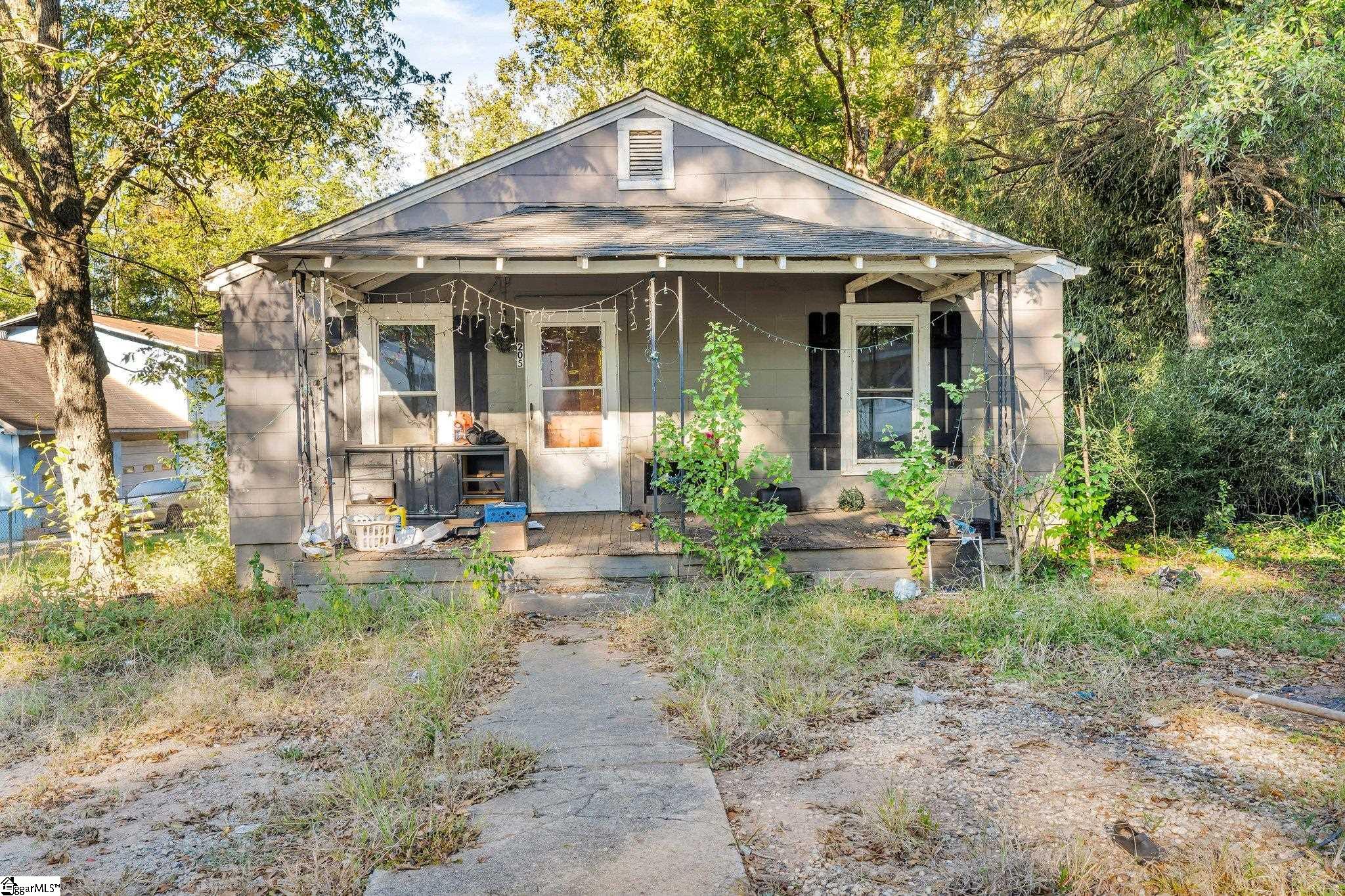 205 Brunswick Avenue