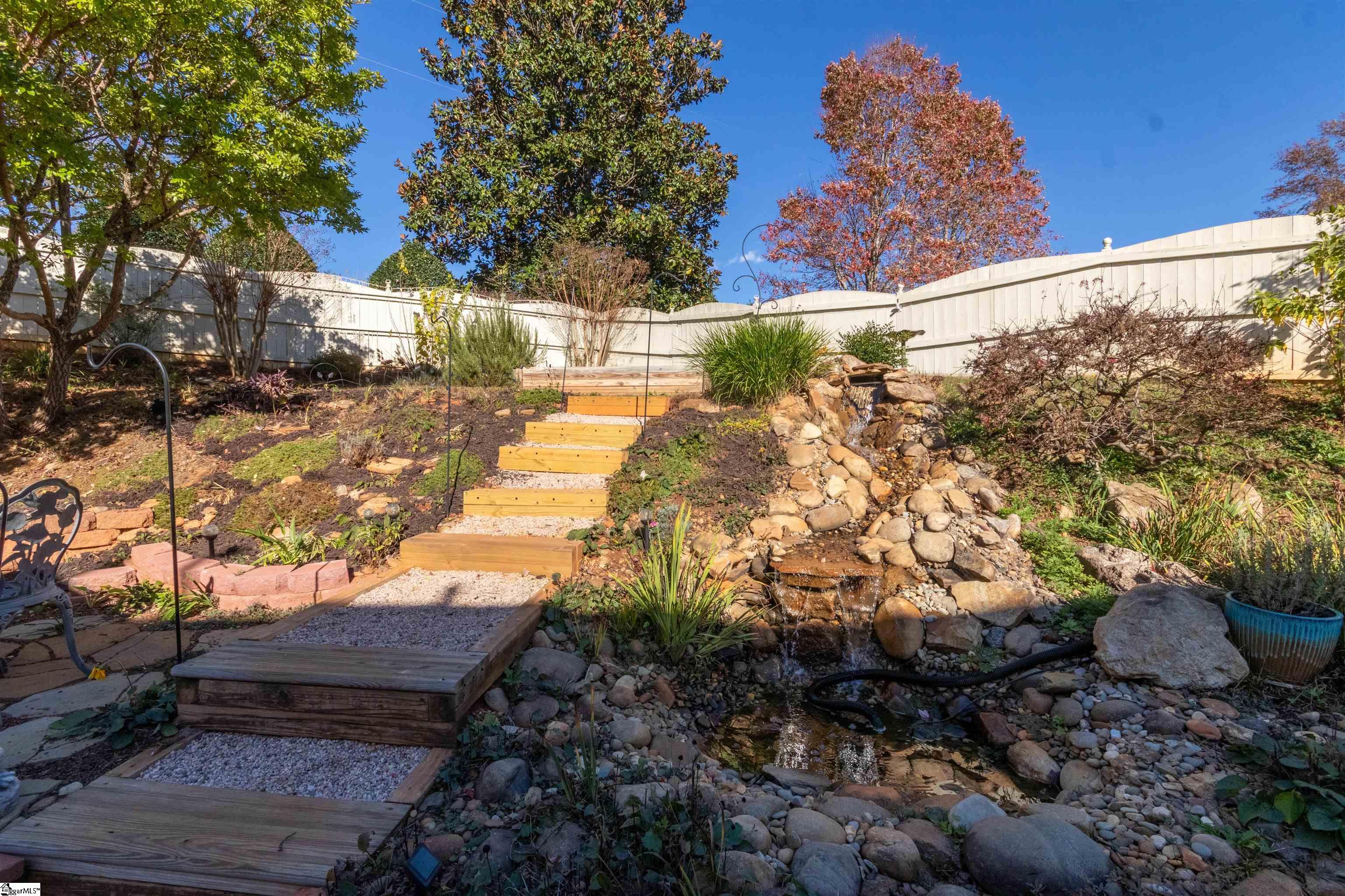 4 War Admiral Way