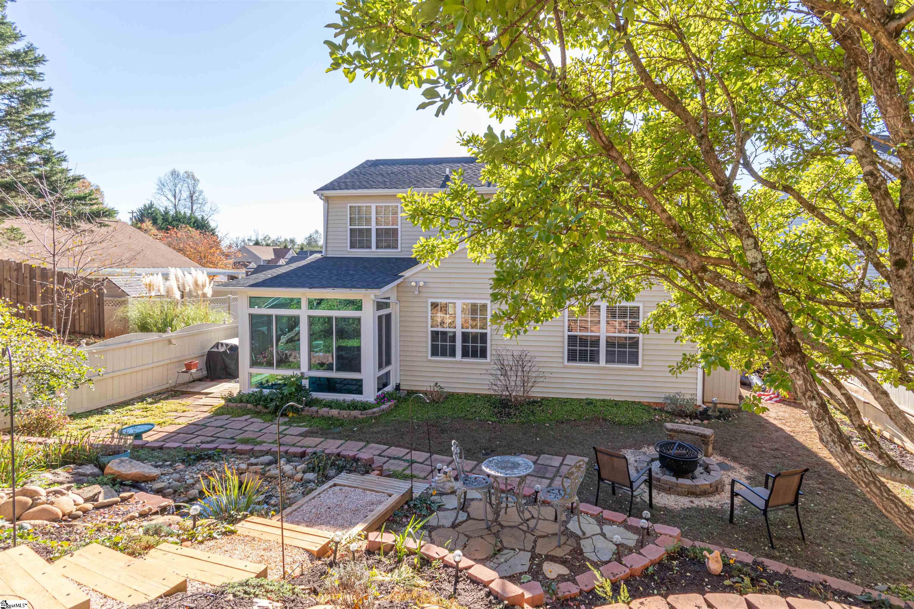 4 War Admiral Way