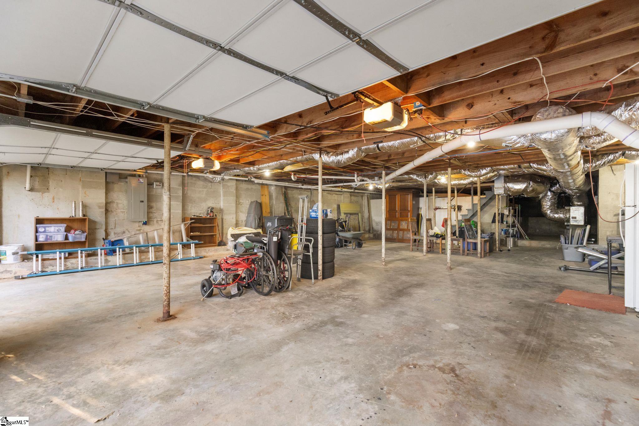 39 Holly Hill Court