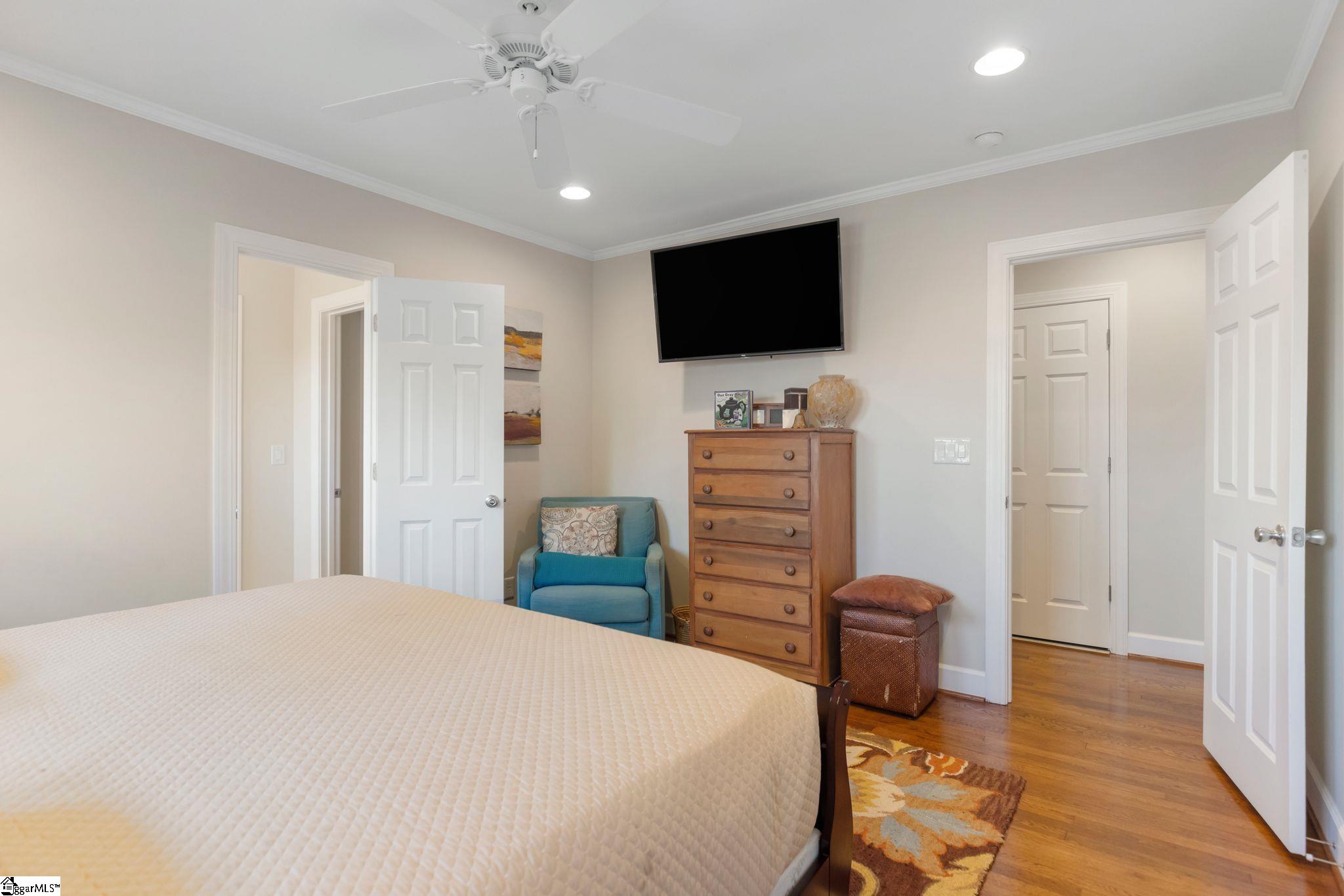 39 Holly Hill Court