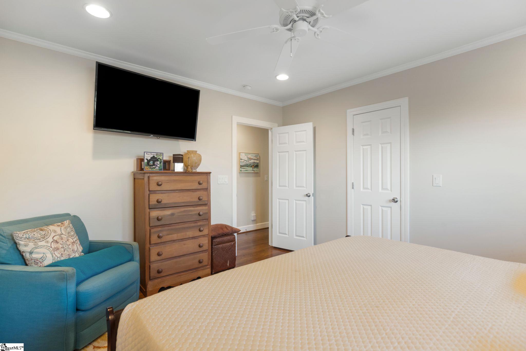 39 Holly Hill Court
