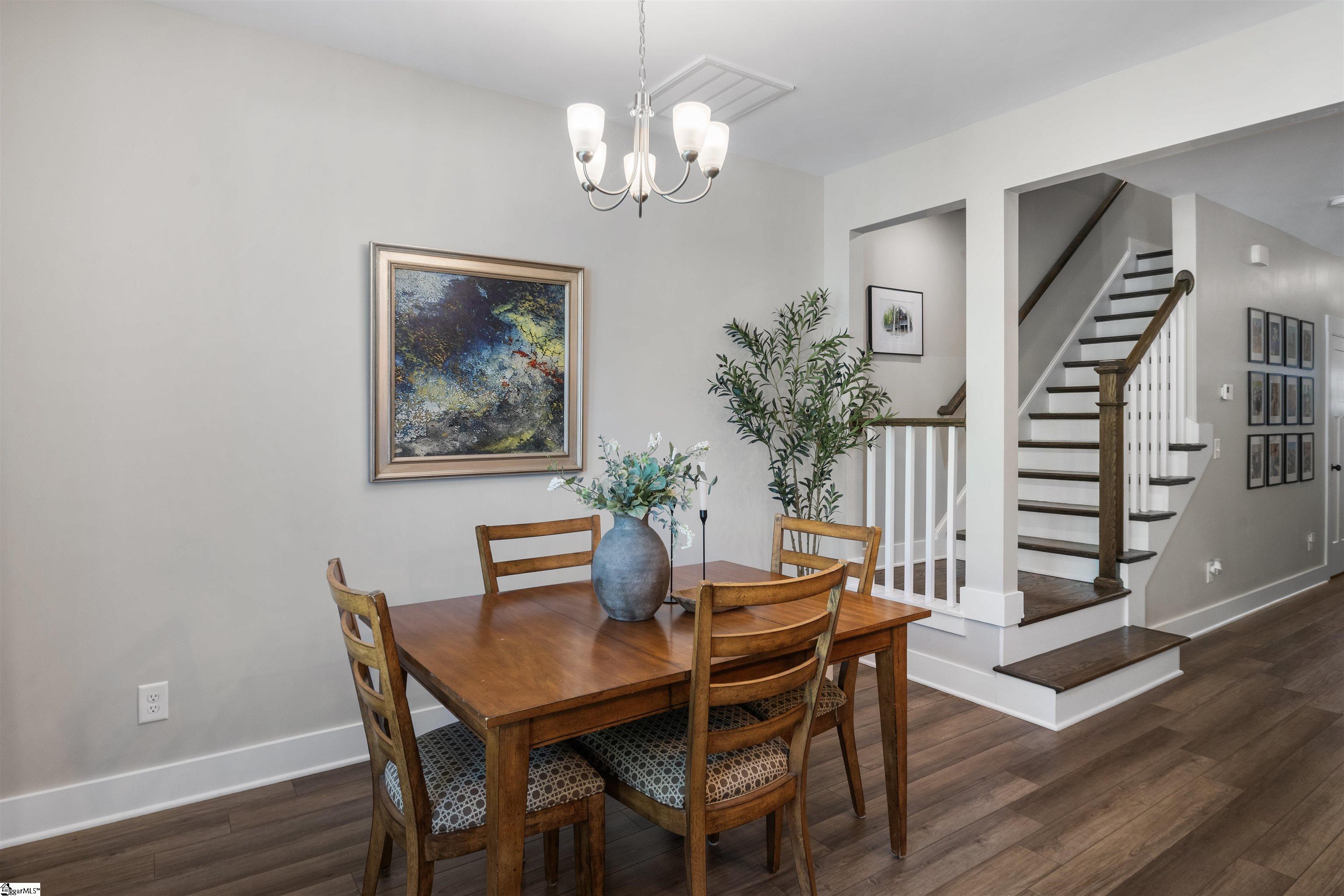 15 Meteora Way
