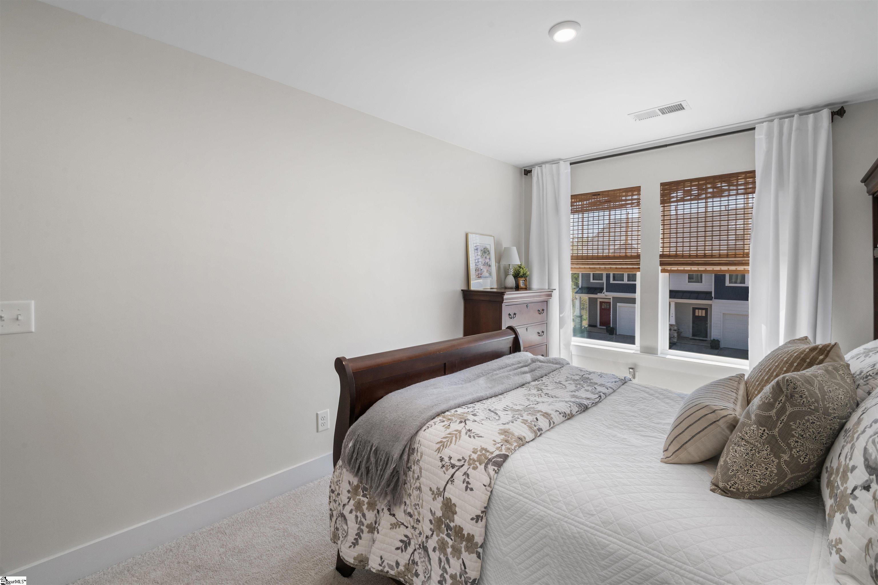 15 Meteora Way