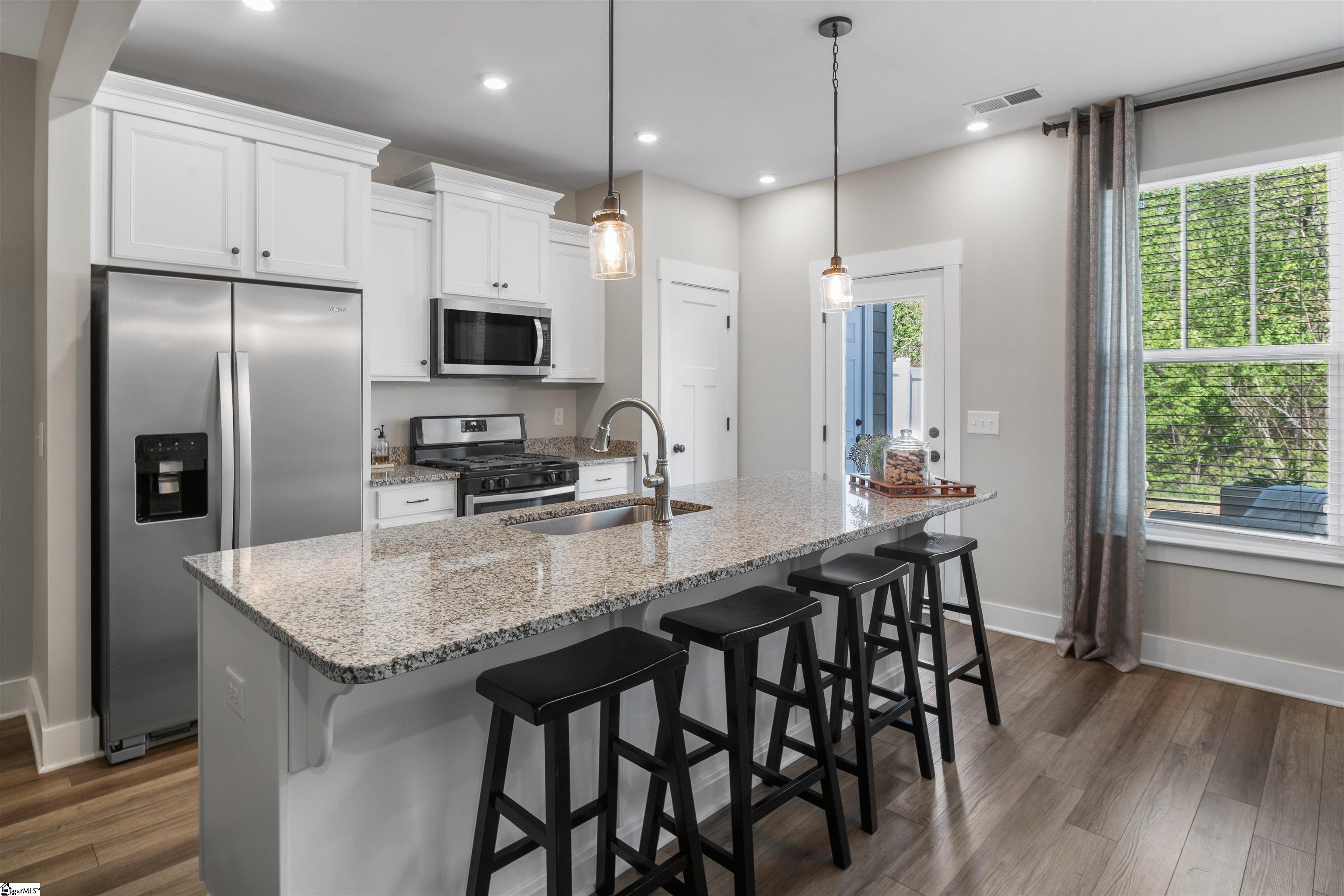 15 Meteora Way