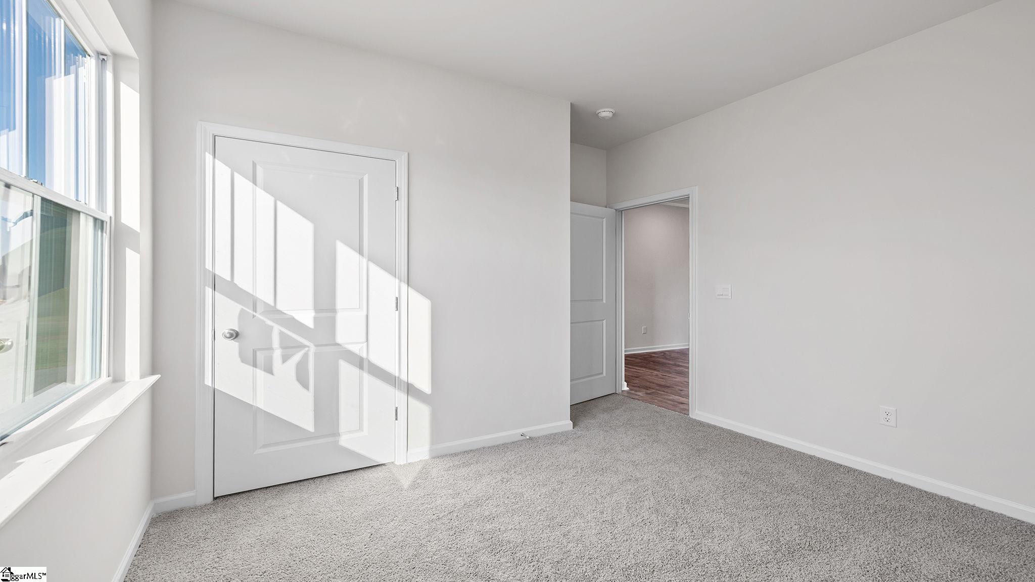 835 Crispin Street