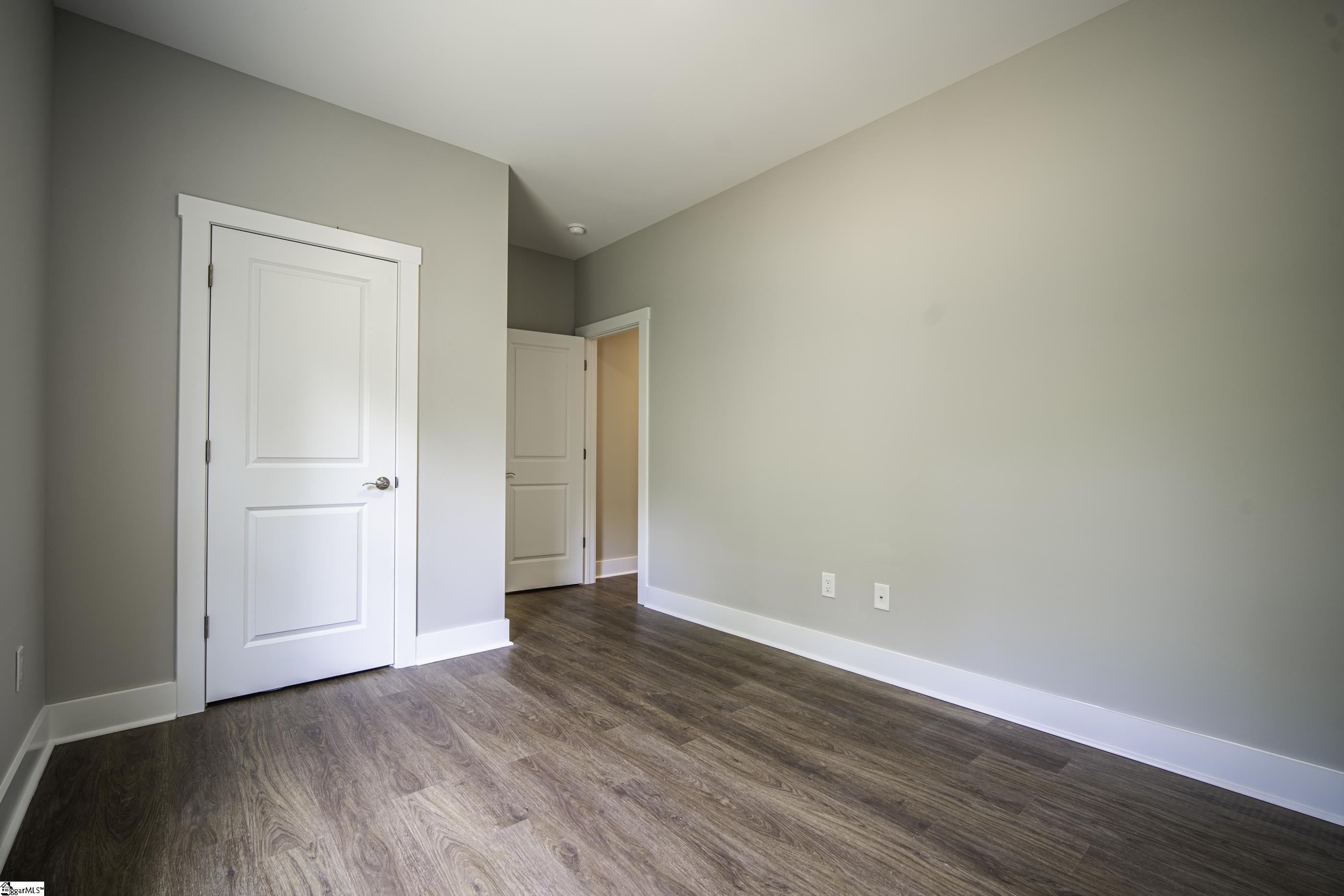 221 Wood River Way