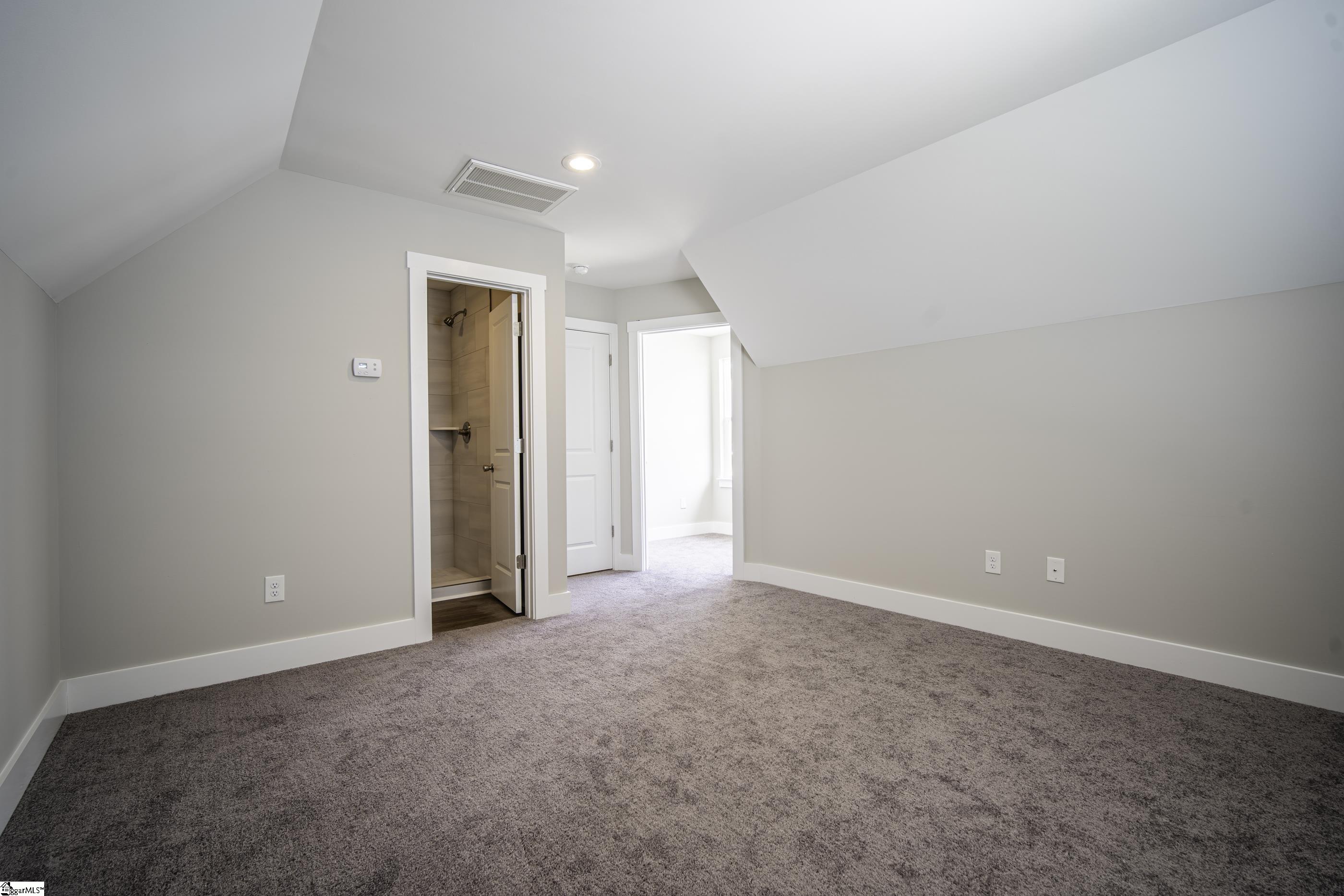 221 Wood River Way