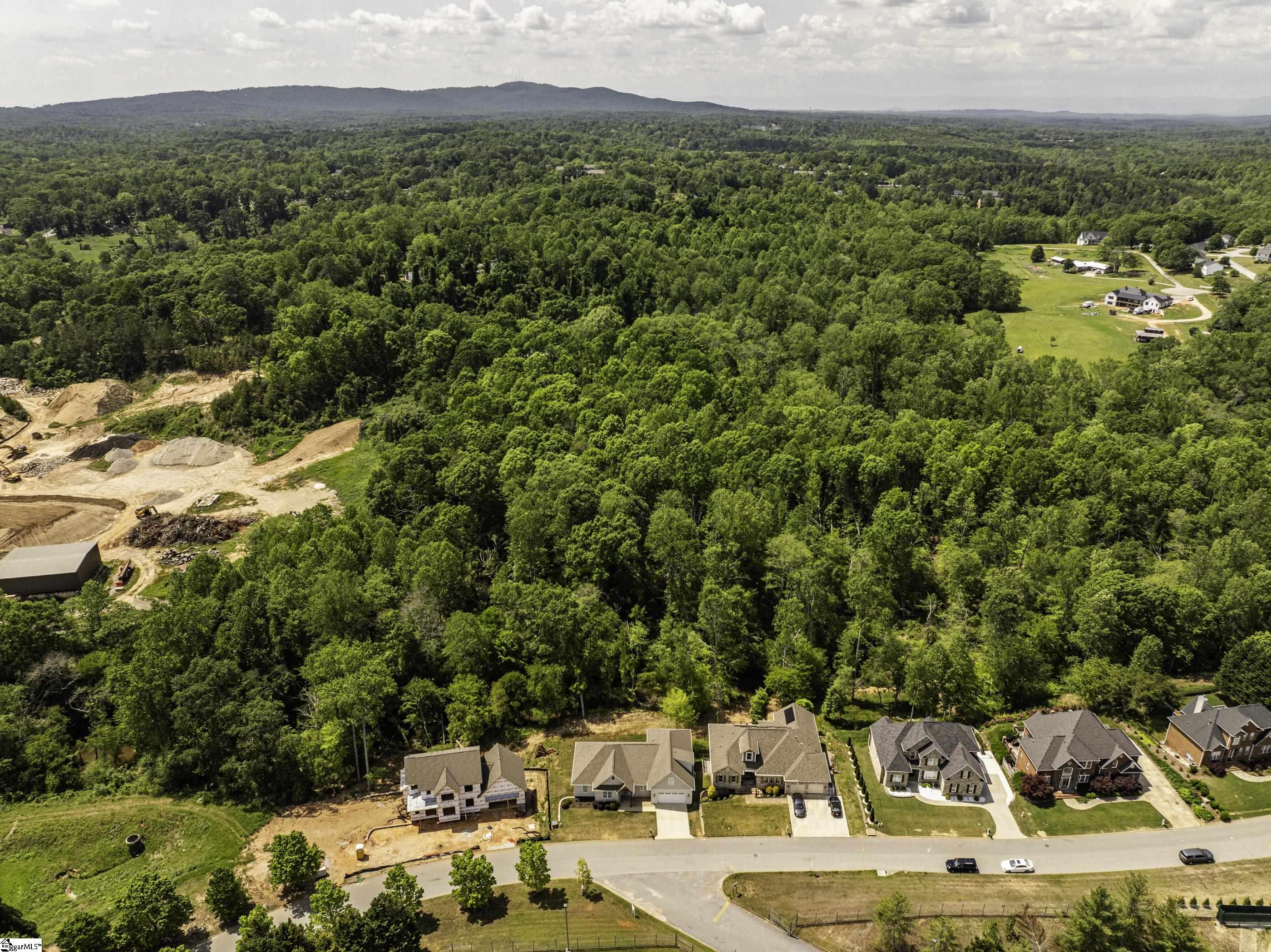 221 Wood River Way