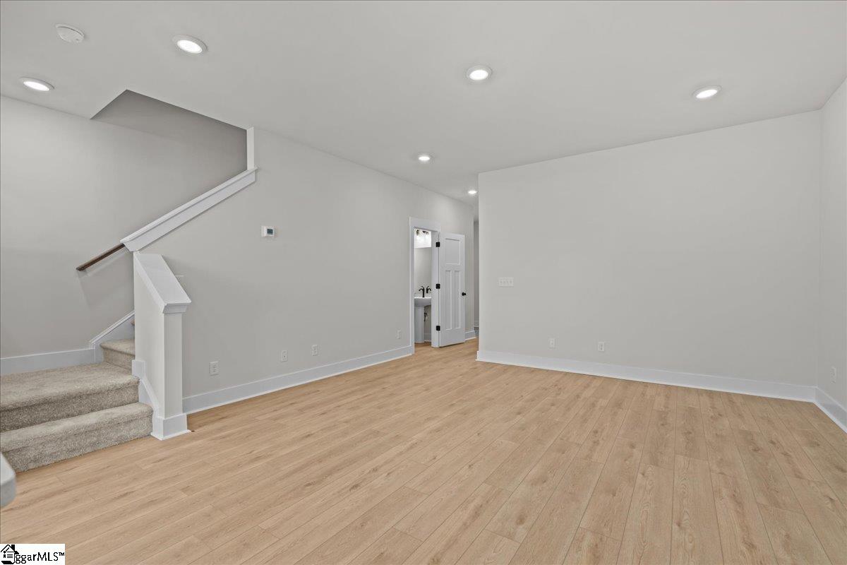 517 Harebell Way