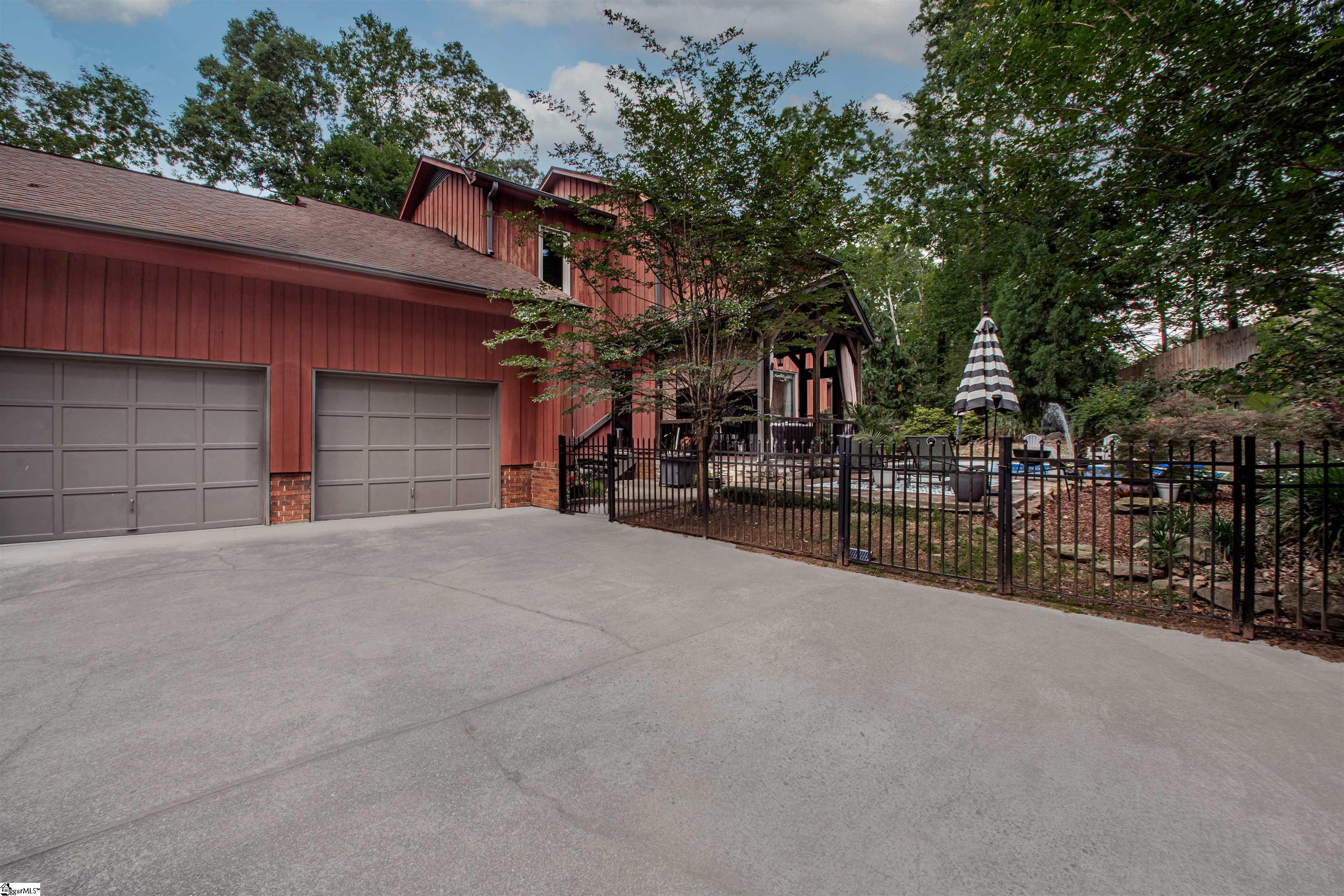 203 Teakwood Drive