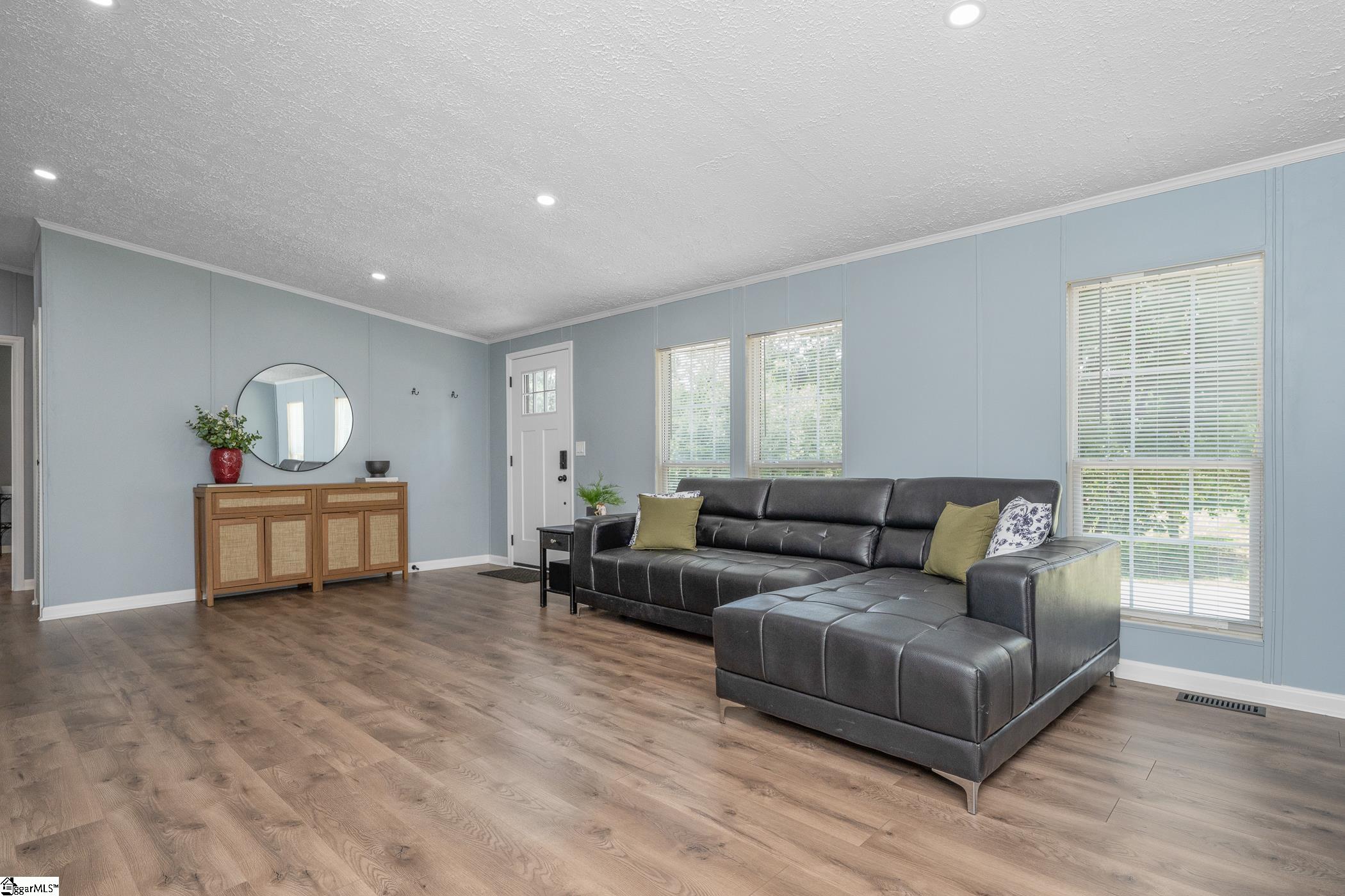 216 Creekstone Drive