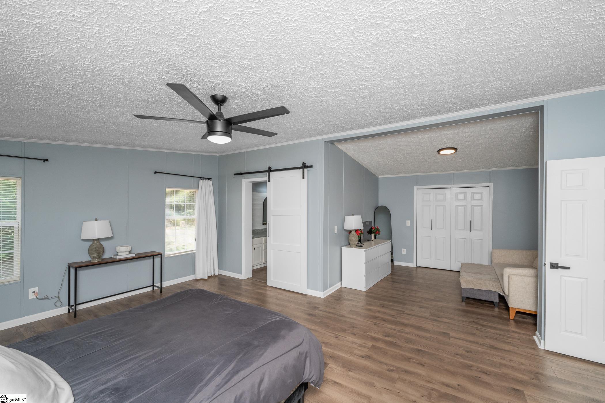 216 Creekstone Drive