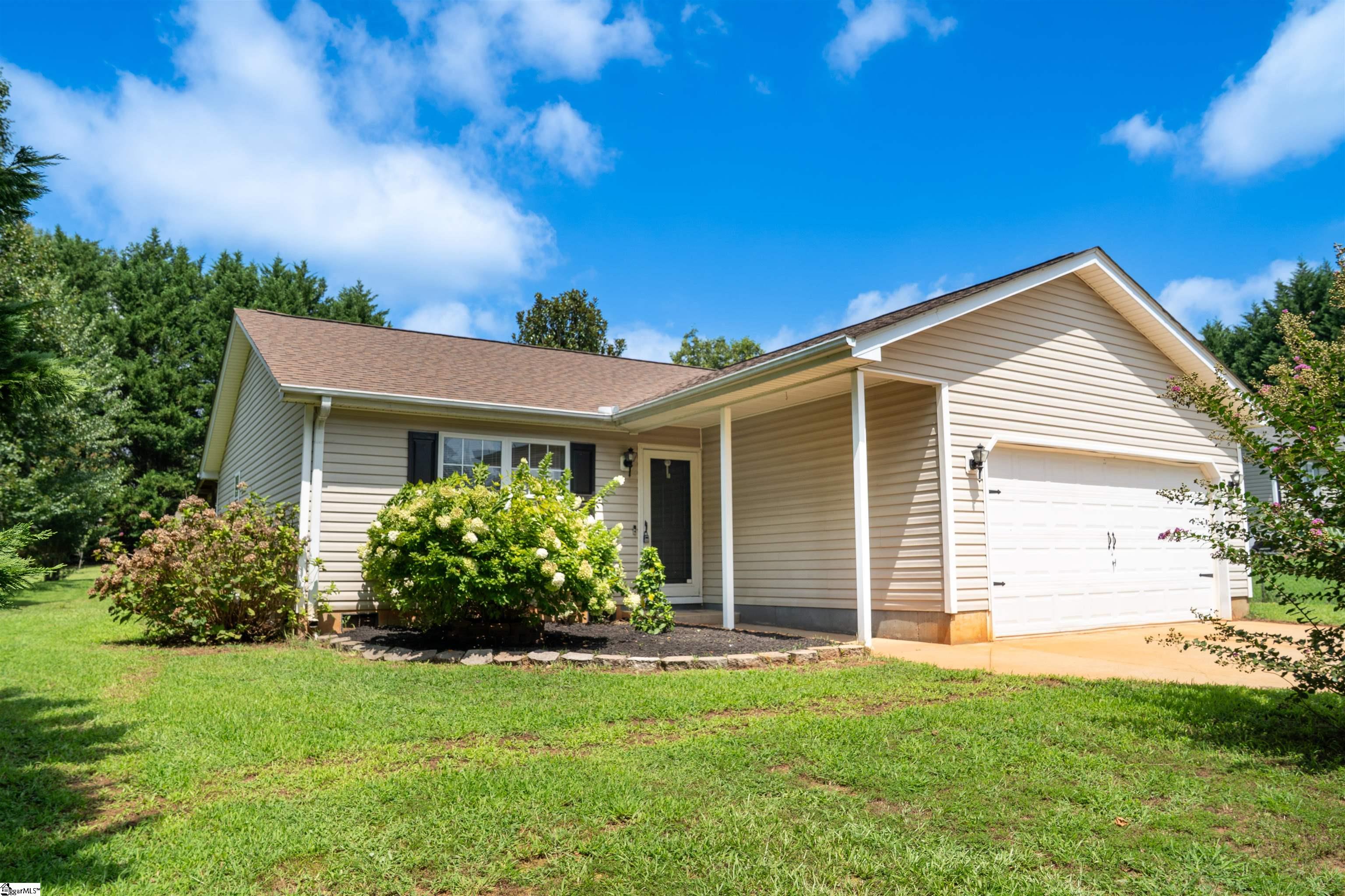 15 Becky Gibson Road, Greer