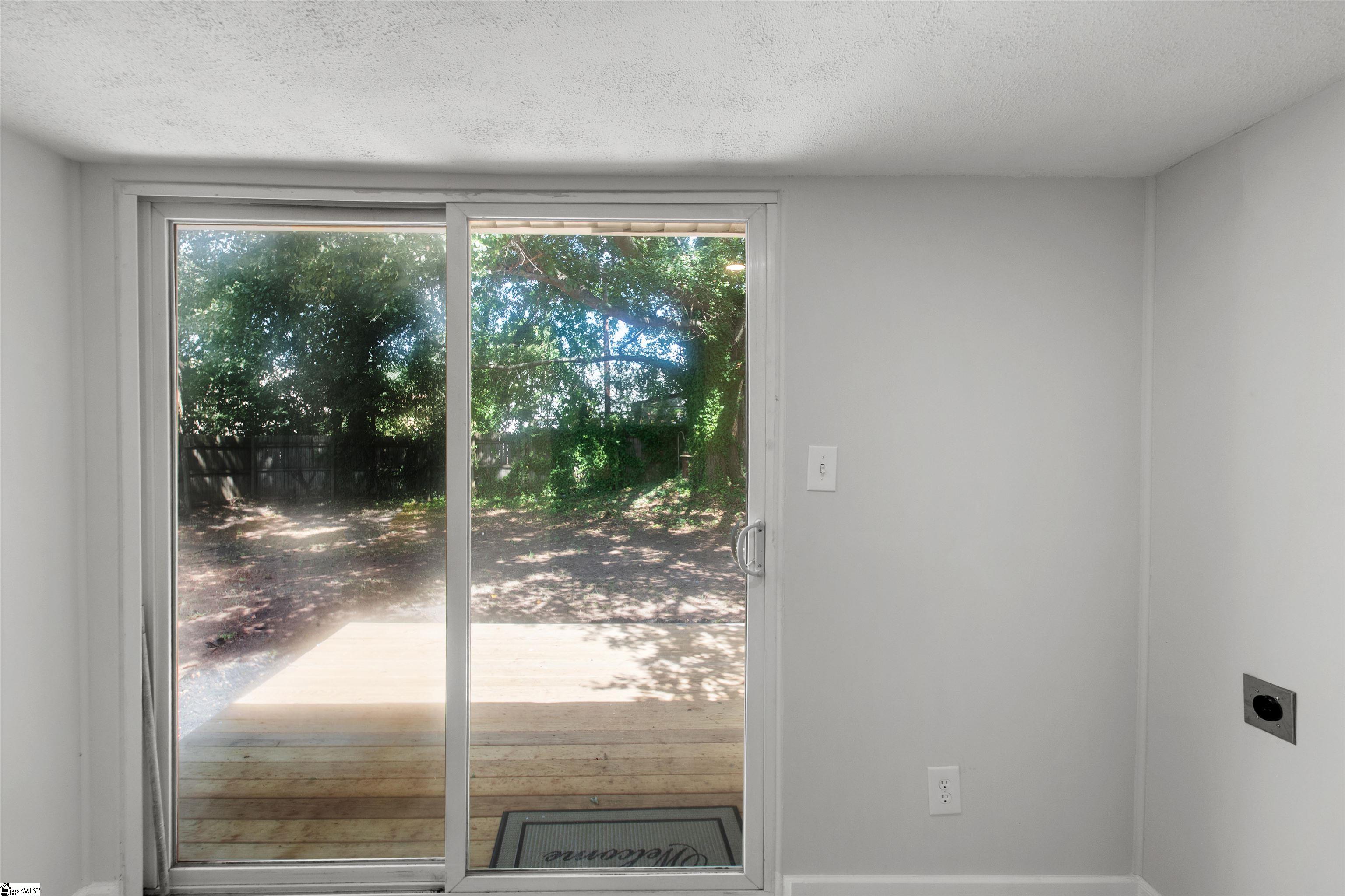 305 S 6th Street, Easley