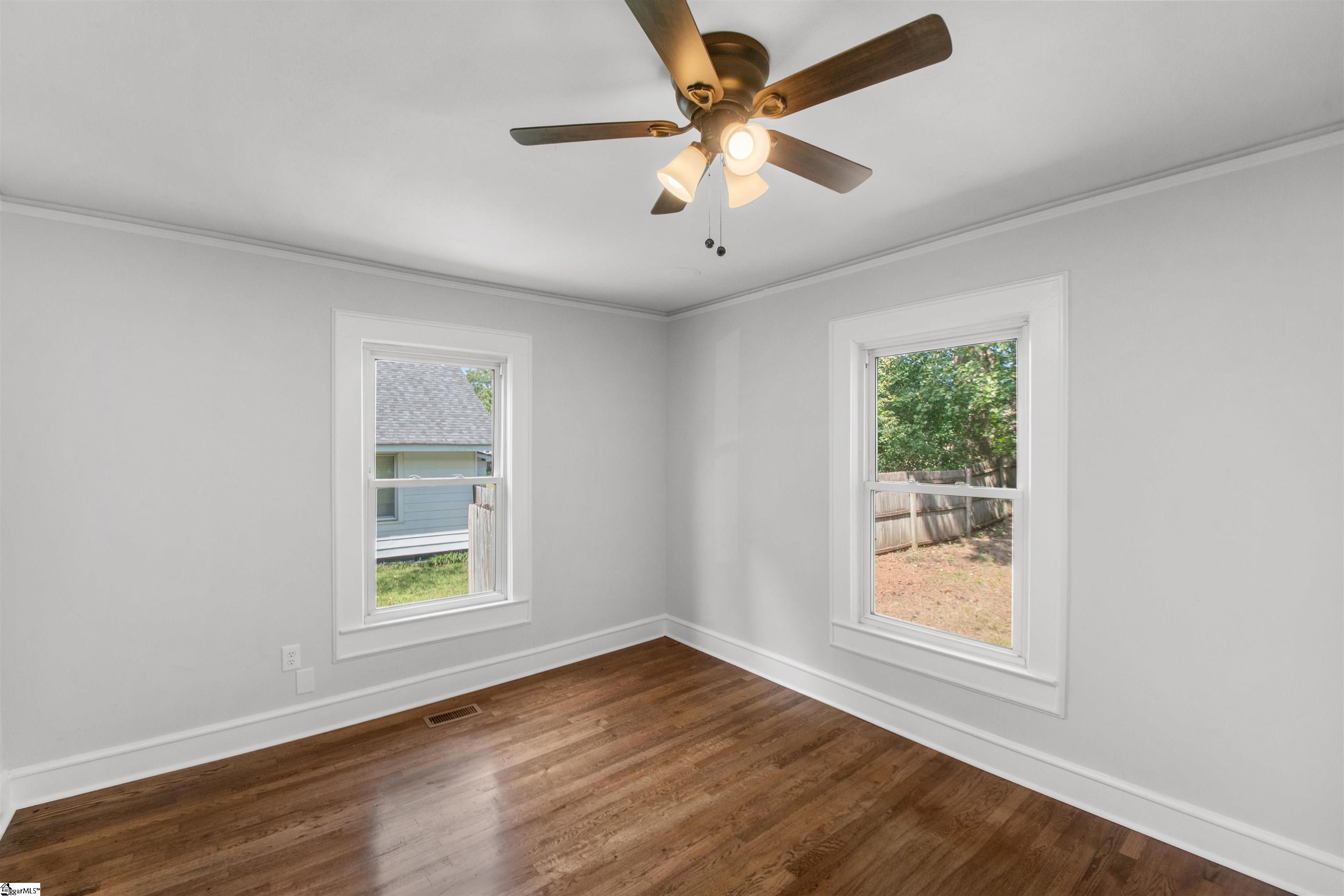 305 S 6th Street, Easley