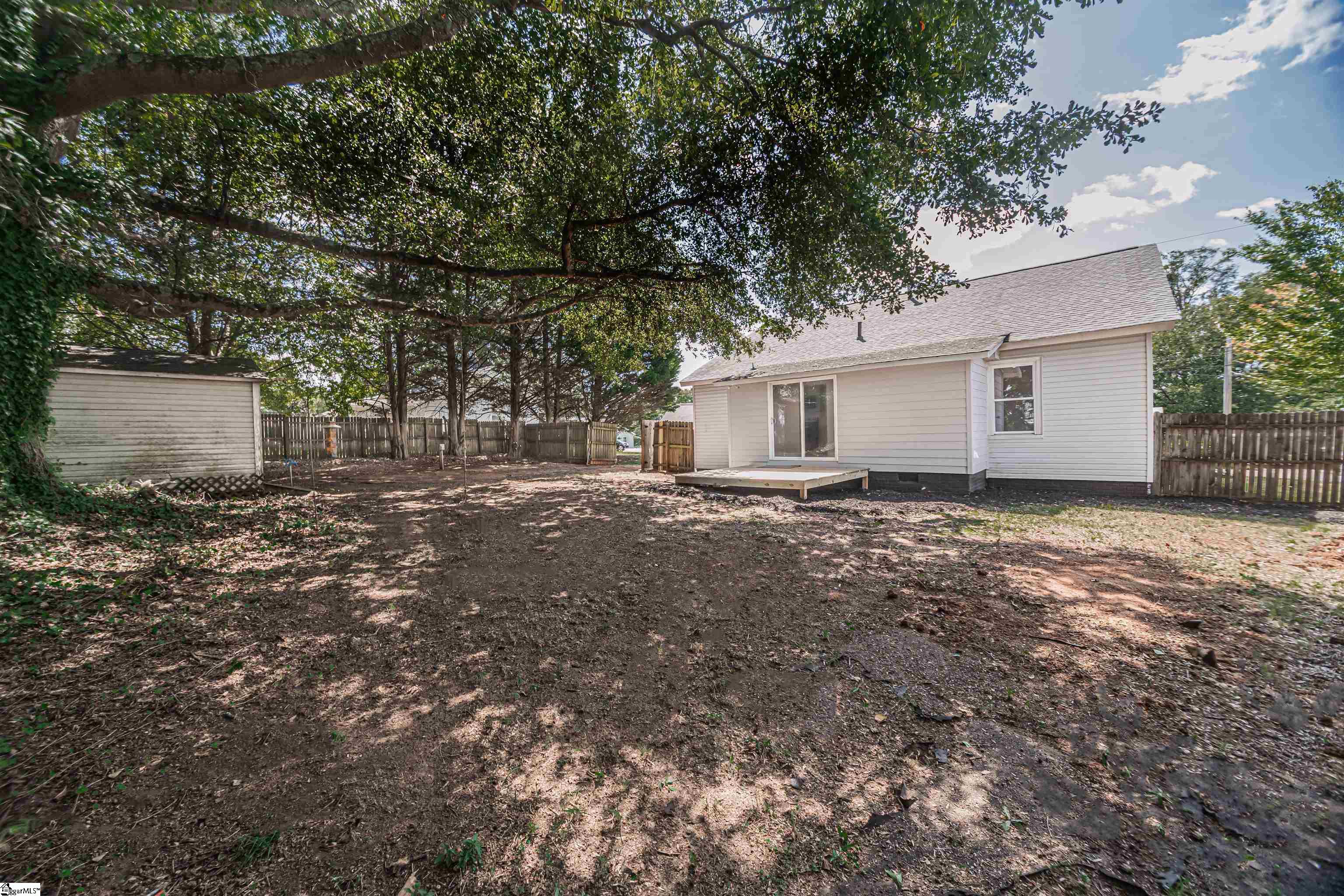 305 S 6th Street, Easley