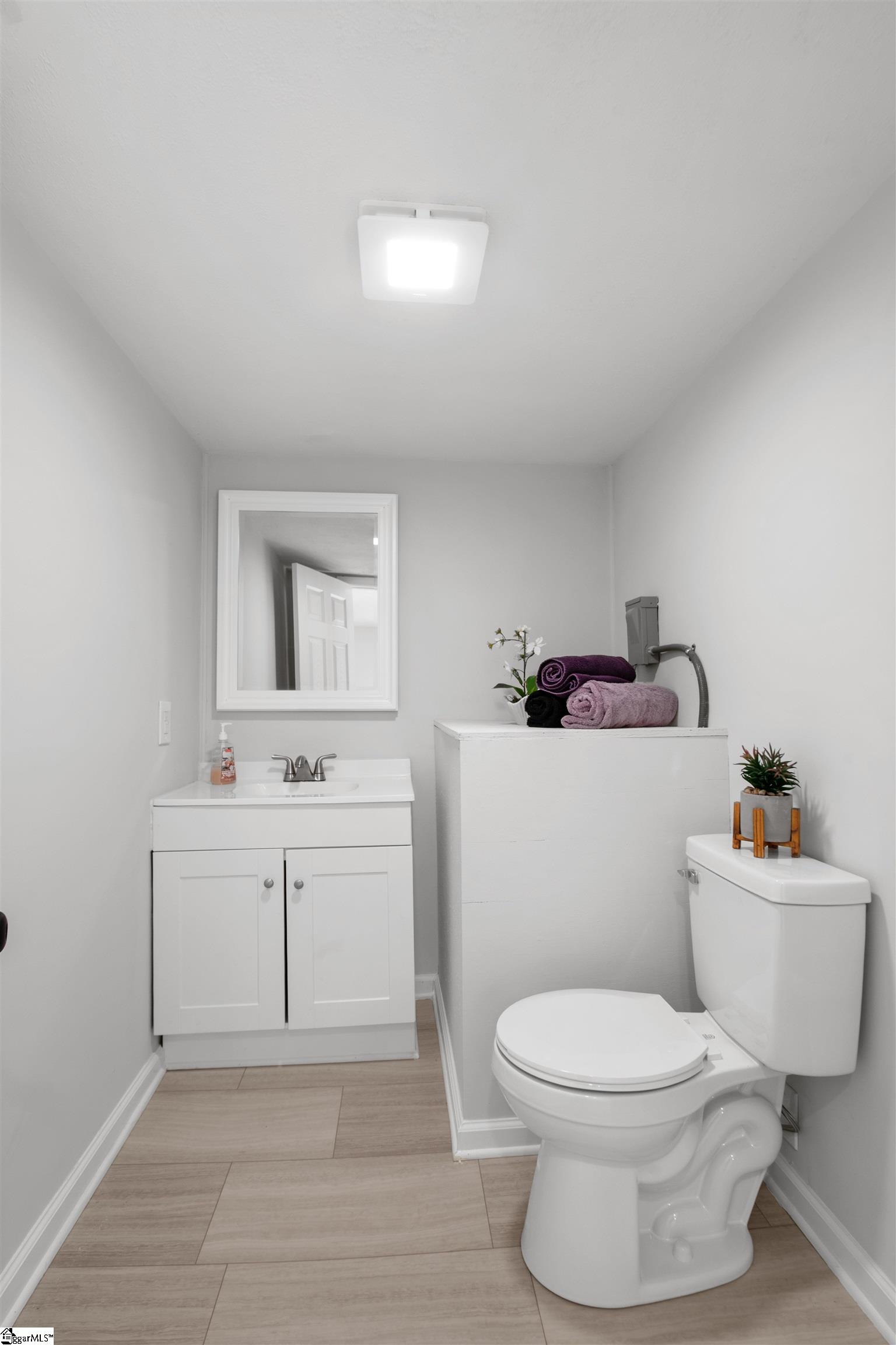 305 S 6th Street, Easley