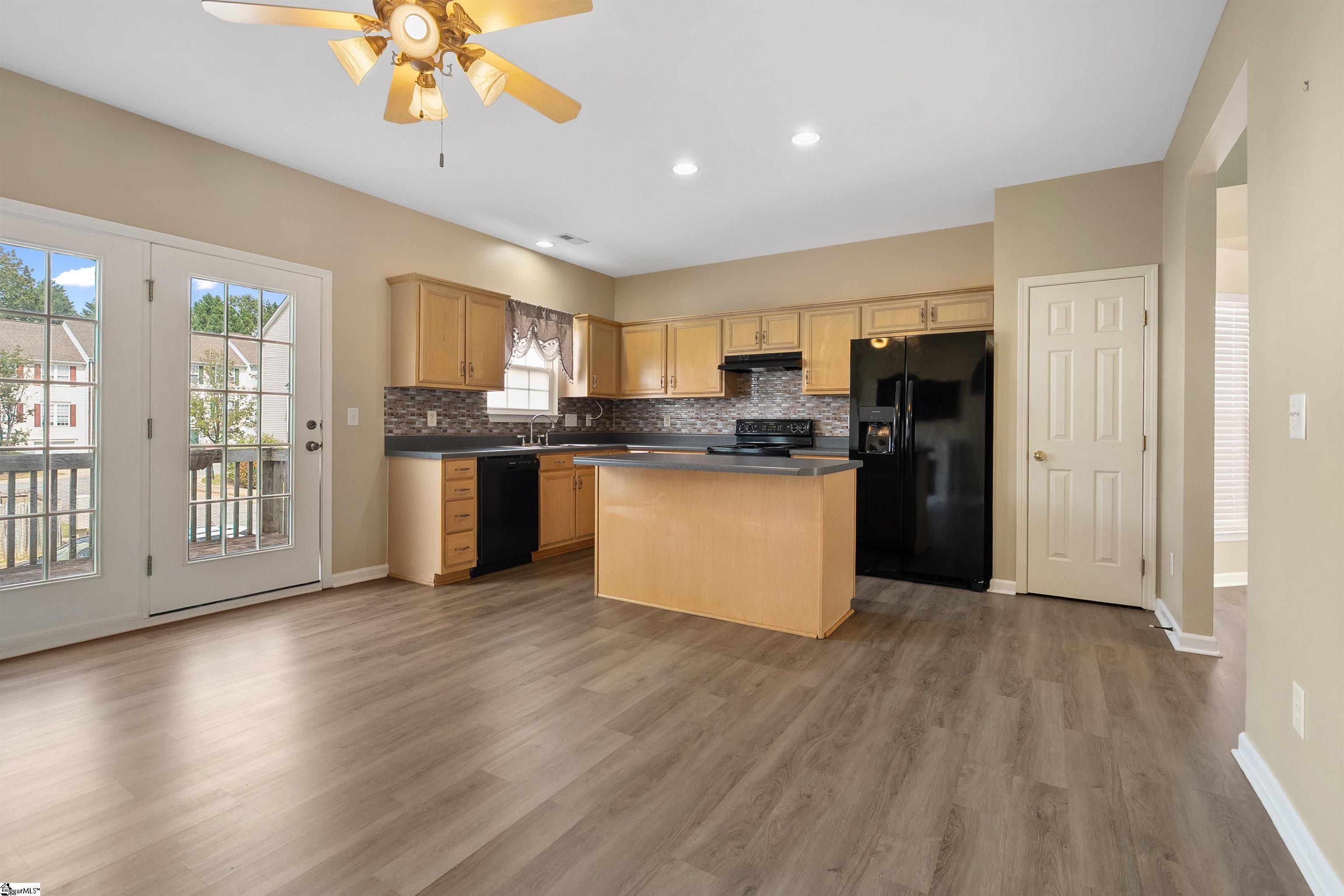473 Canewood Place