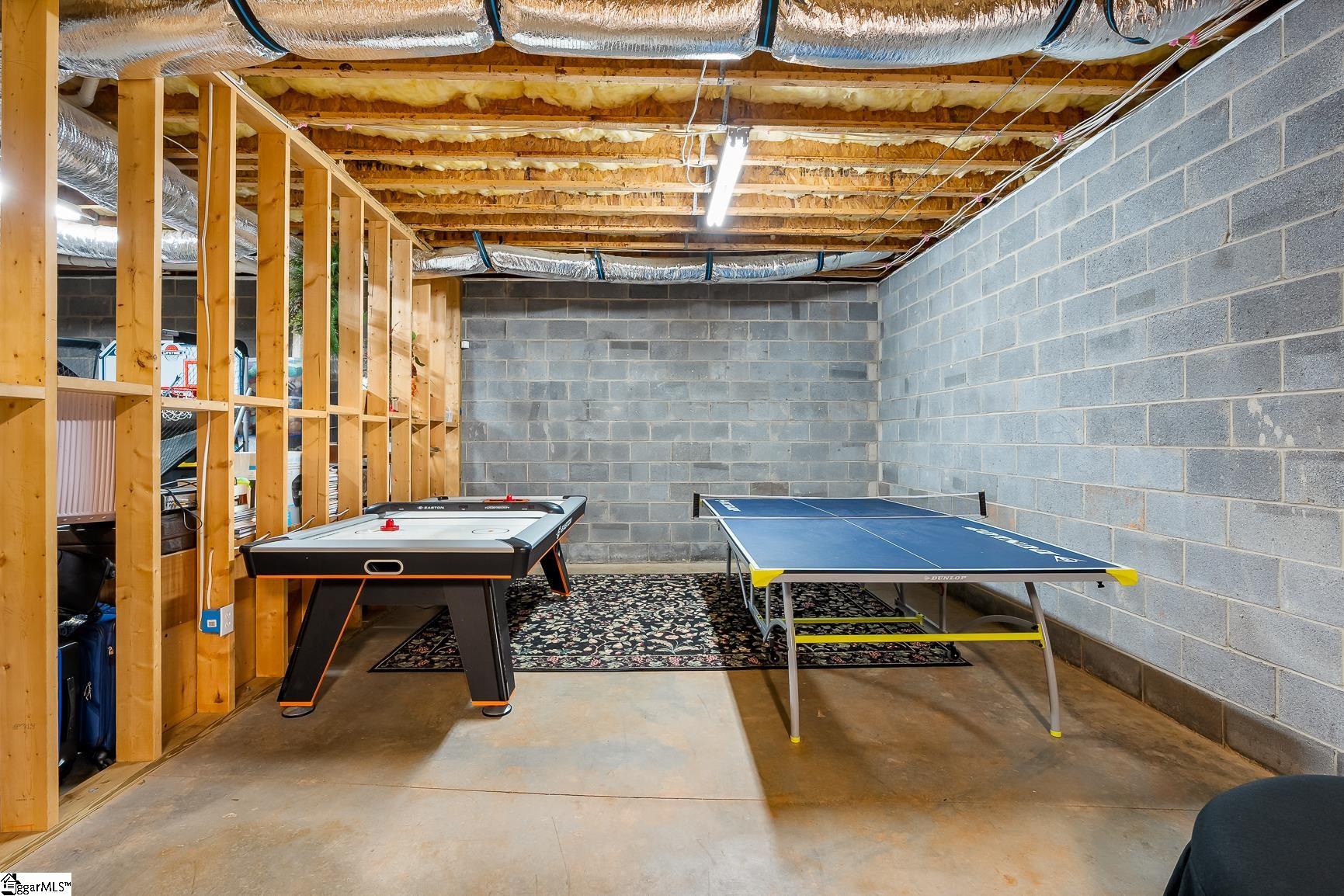 1447 Three Bridges Road