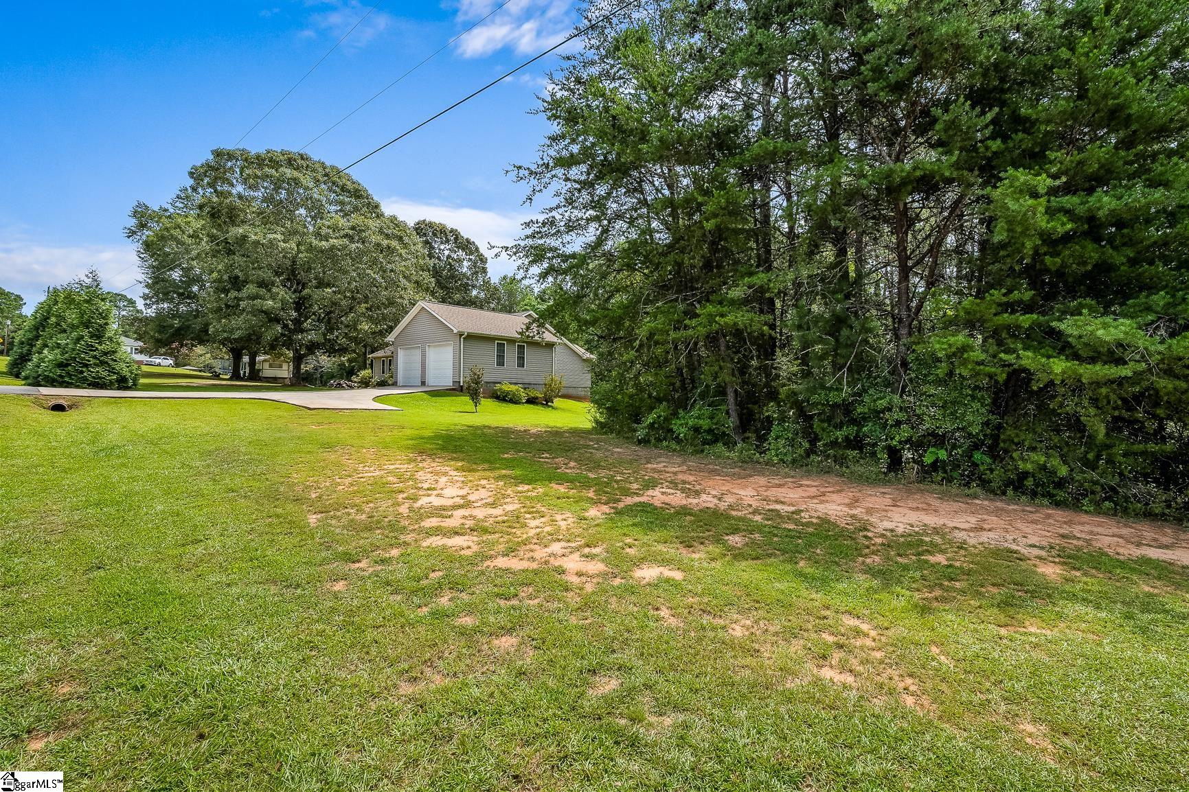 1447 Three Bridges Road