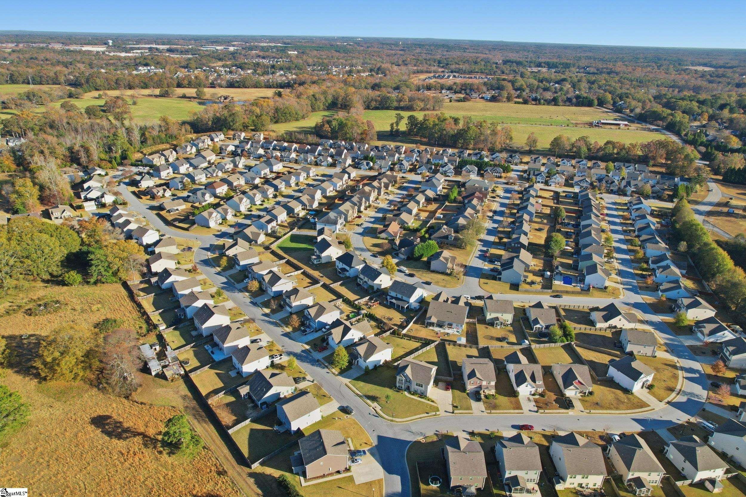 24 Dunsborough Drive