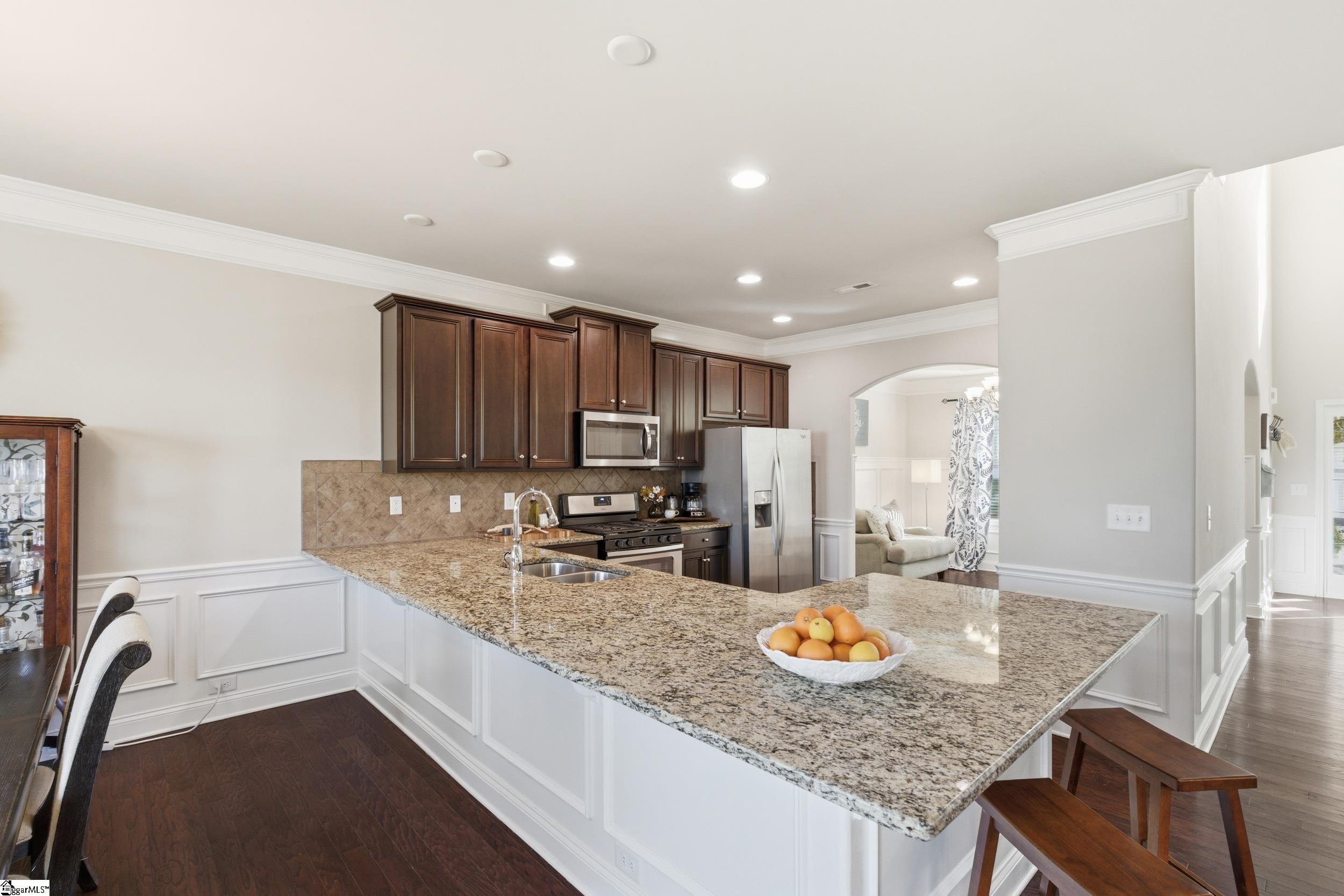 24 Dunsborough Drive