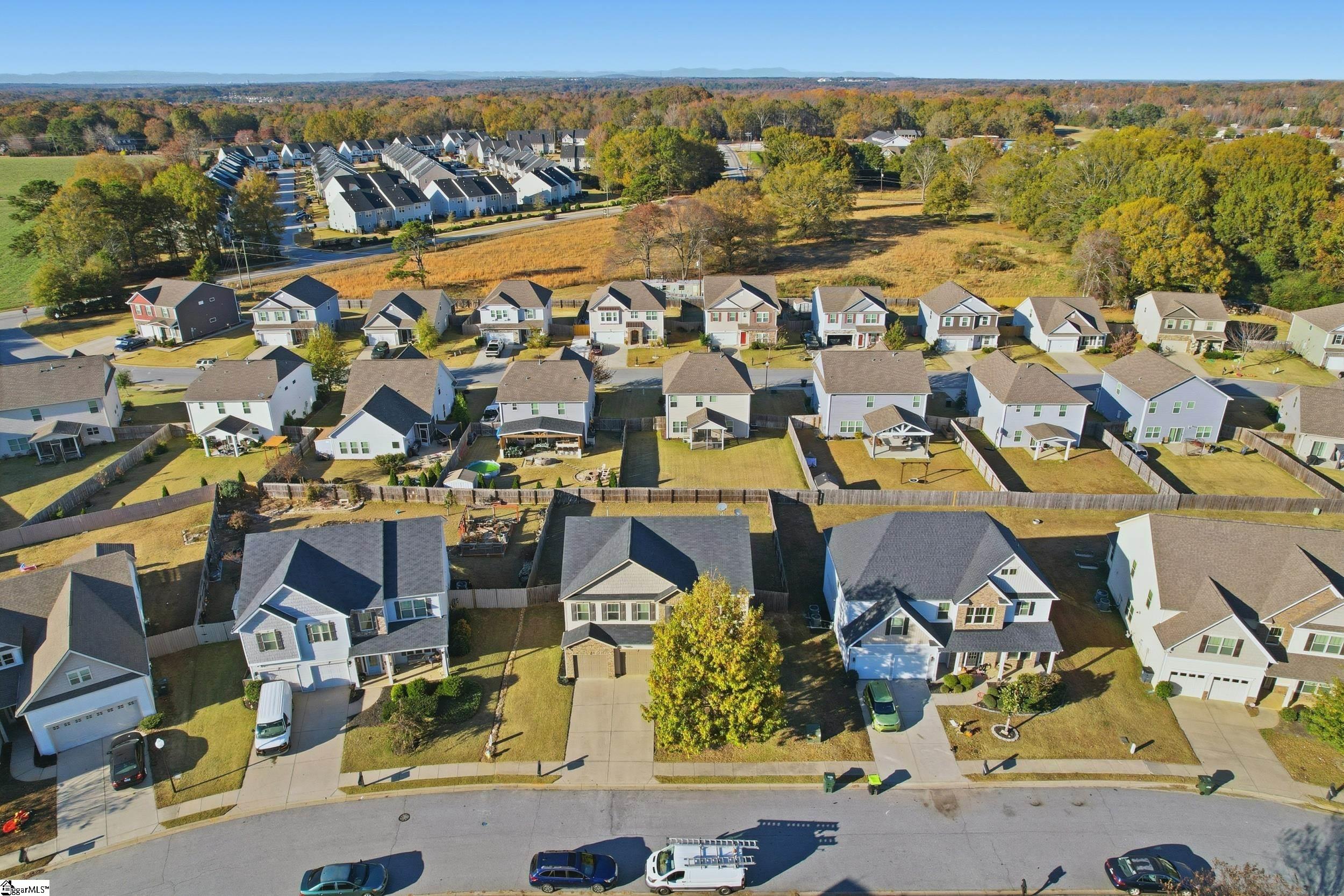 24 Dunsborough Drive