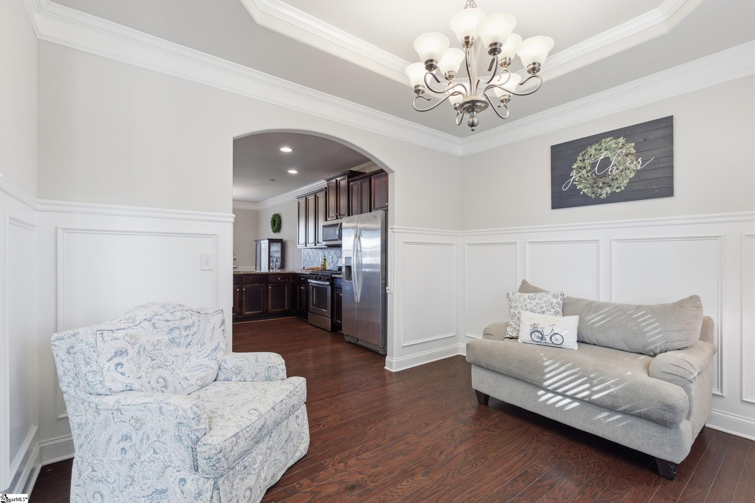 24 Dunsborough Drive