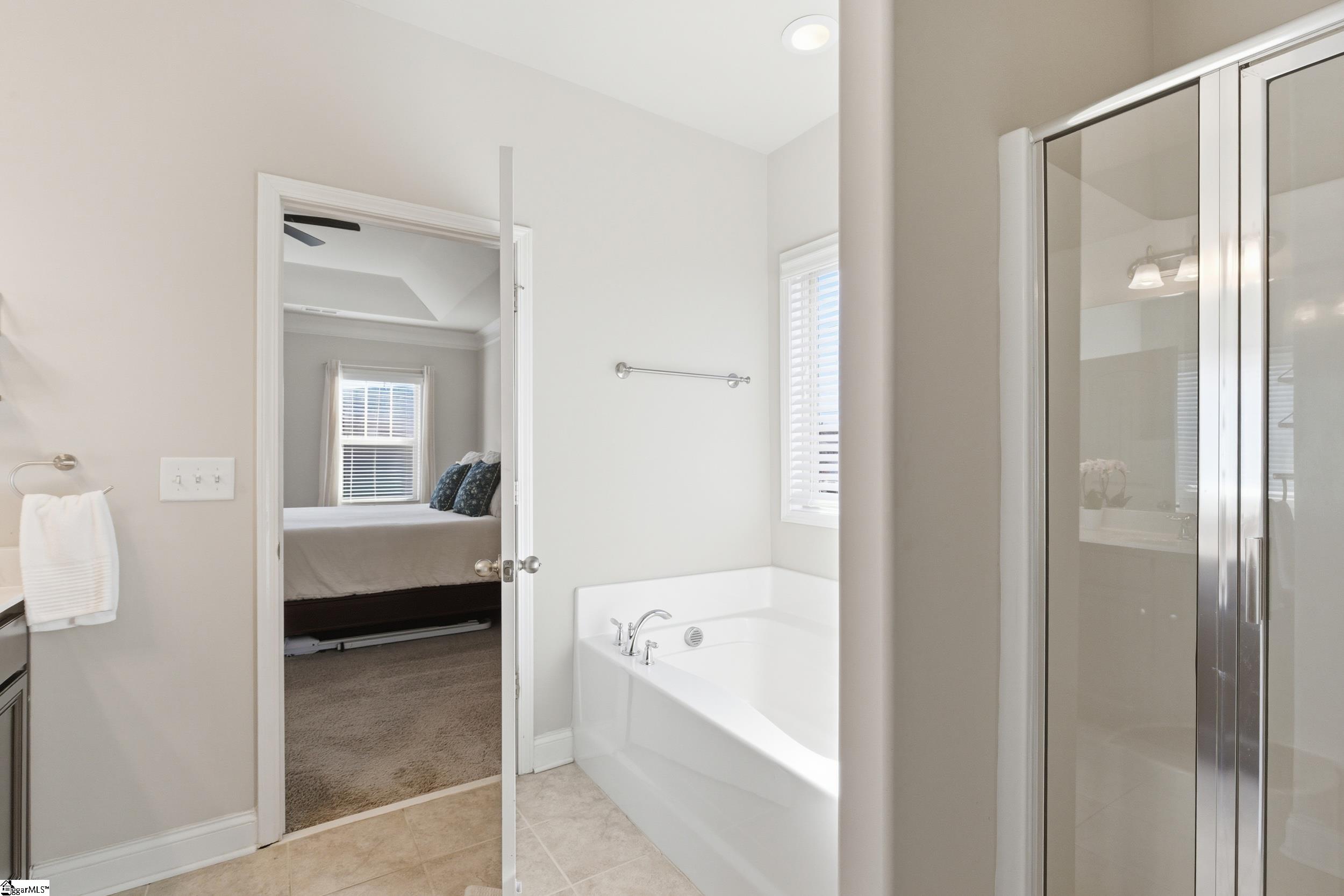 24 Dunsborough Drive