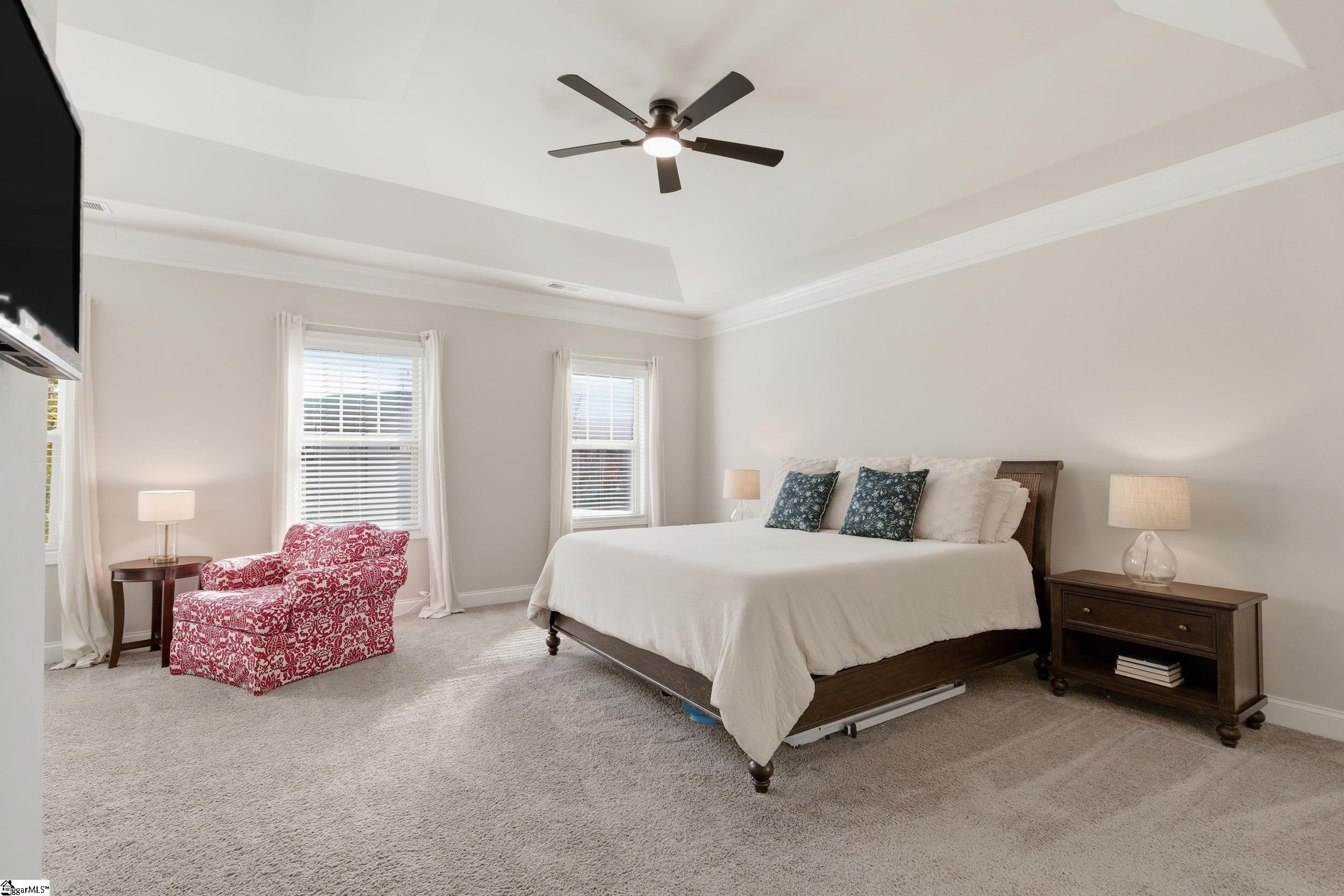 24 Dunsborough Drive