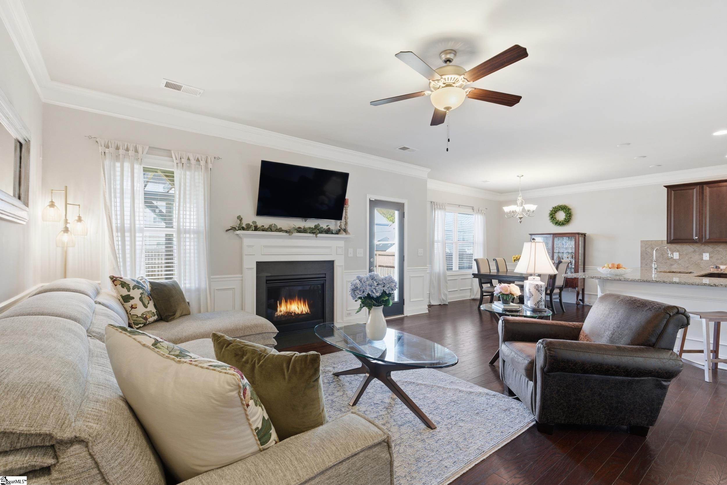 24 Dunsborough Drive