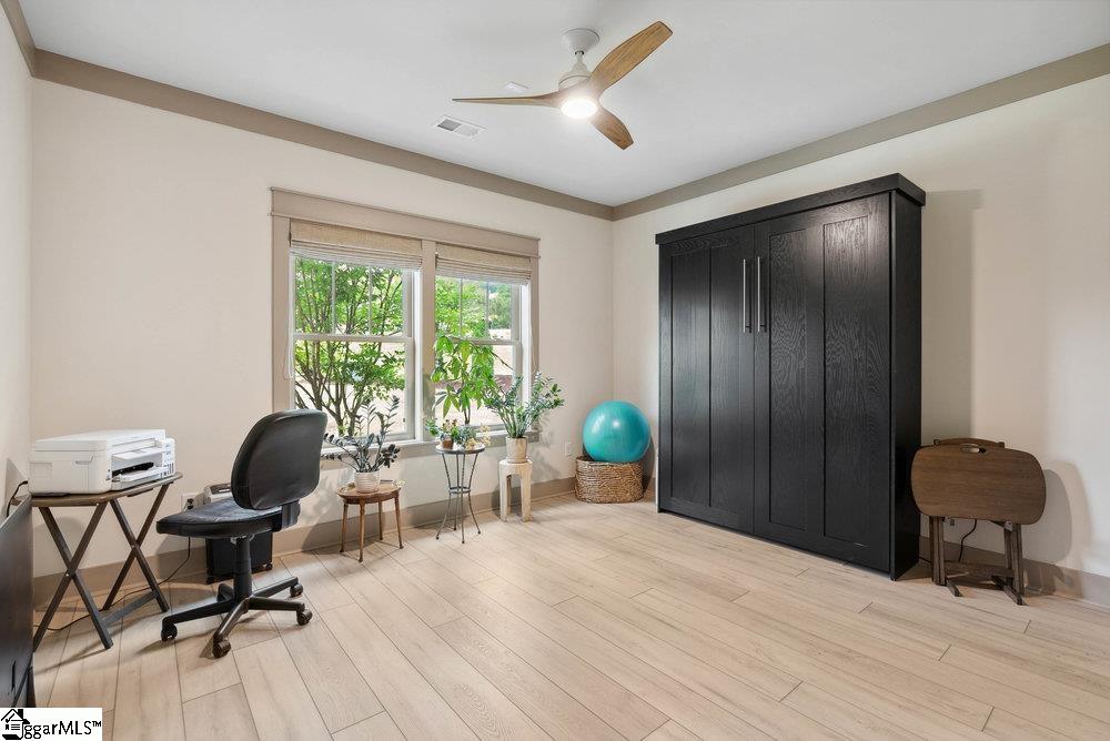 5 Maxfli Court
