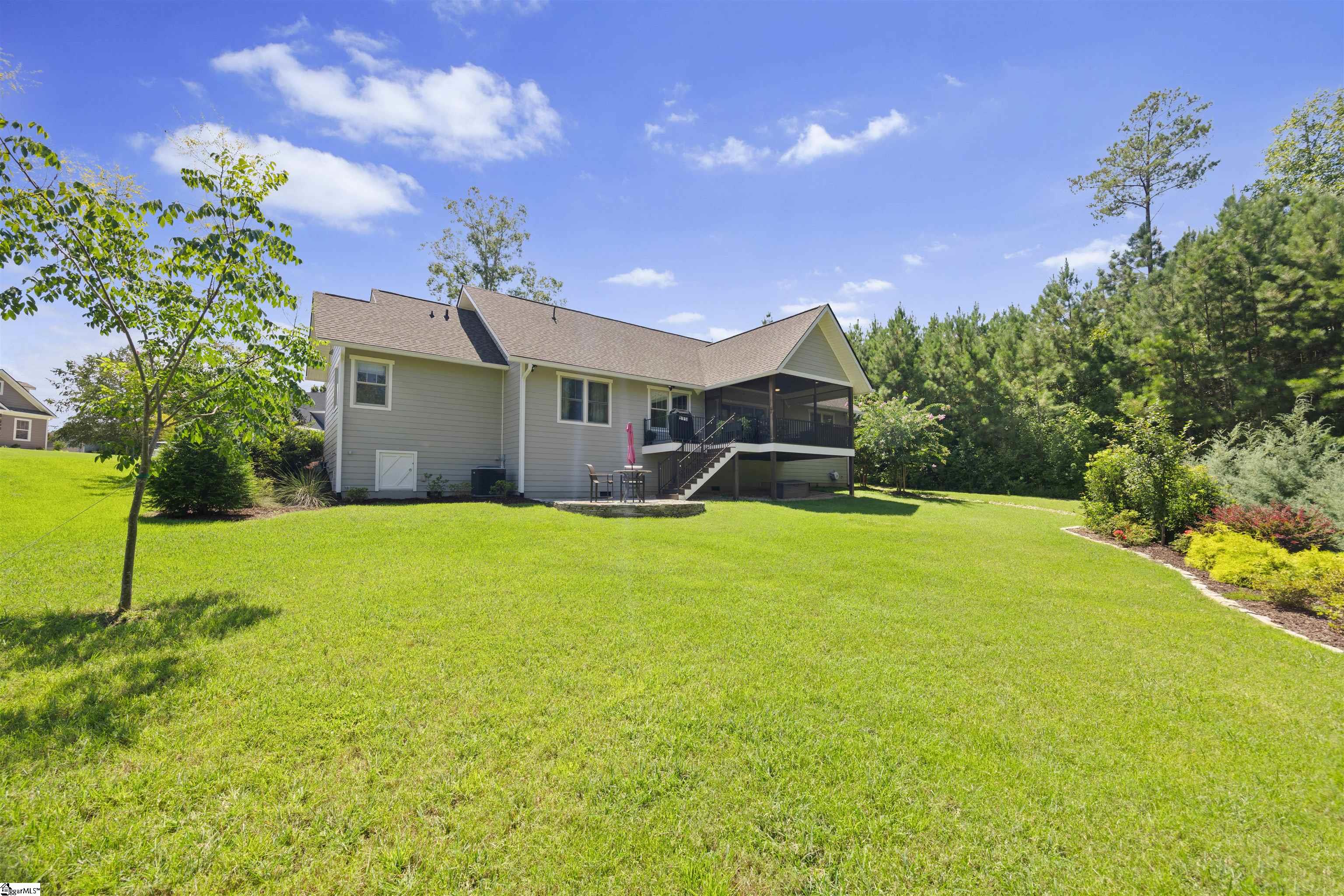 5 Maxfli Court