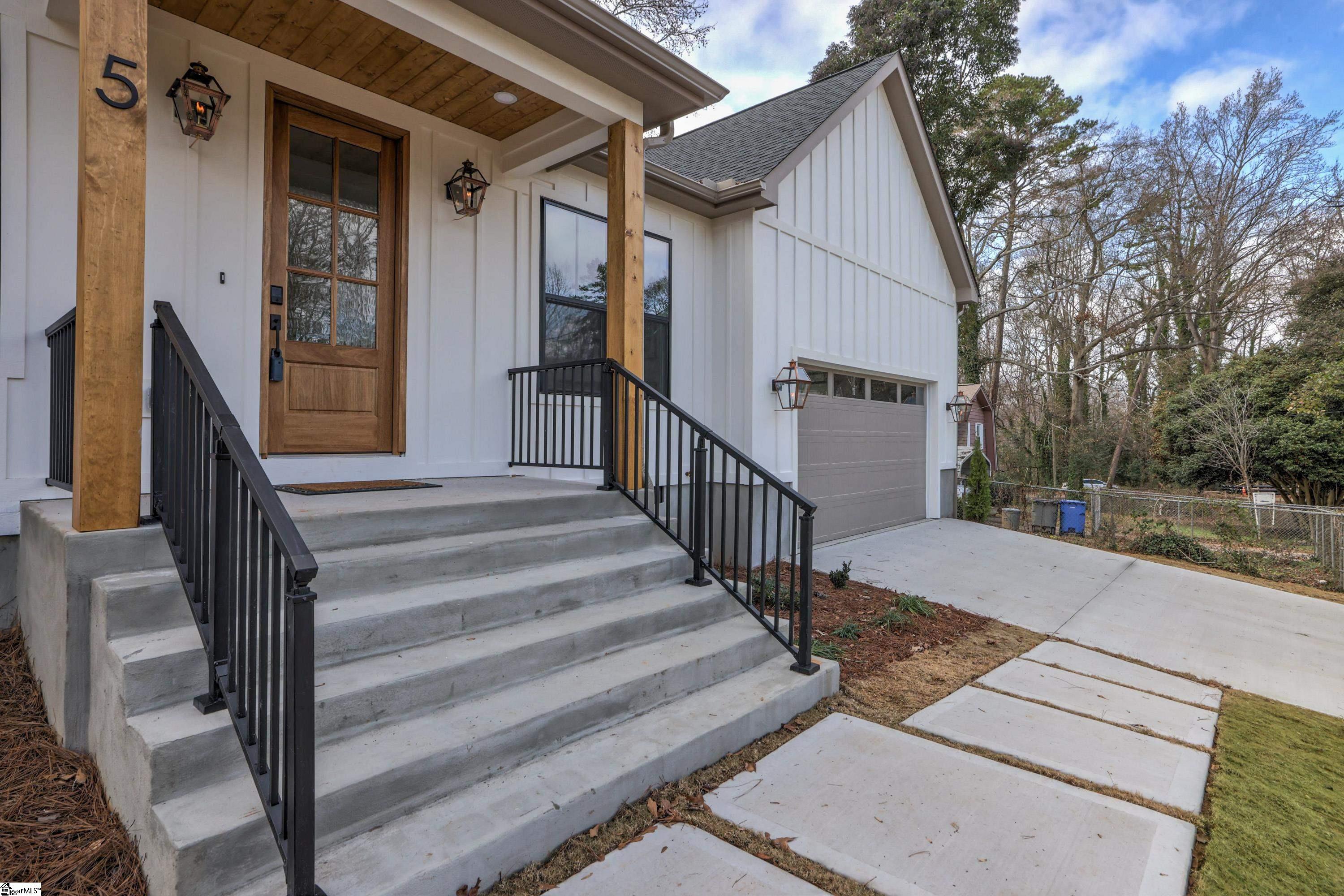 5 Plum Drive