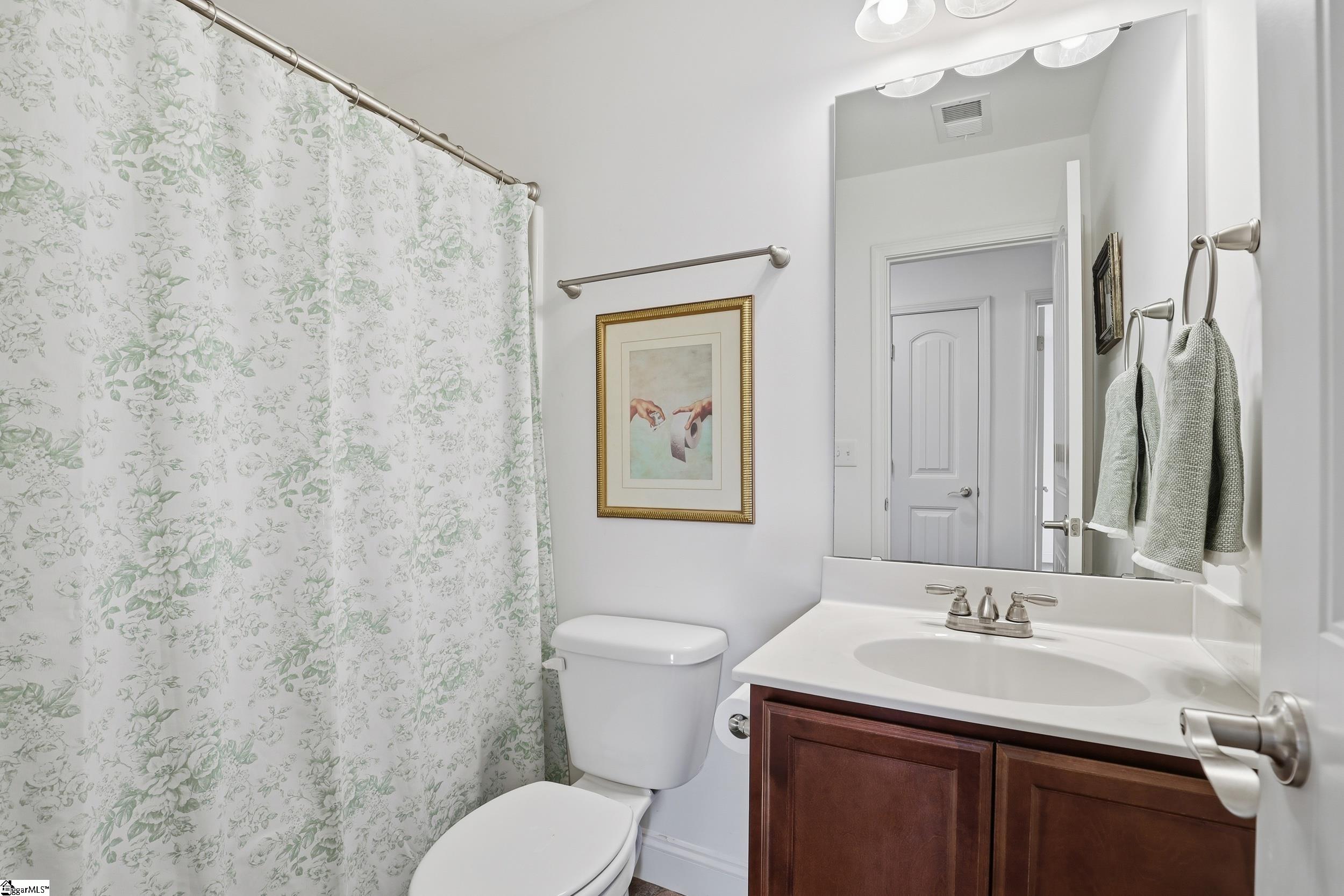 101 Forest Ridge Way