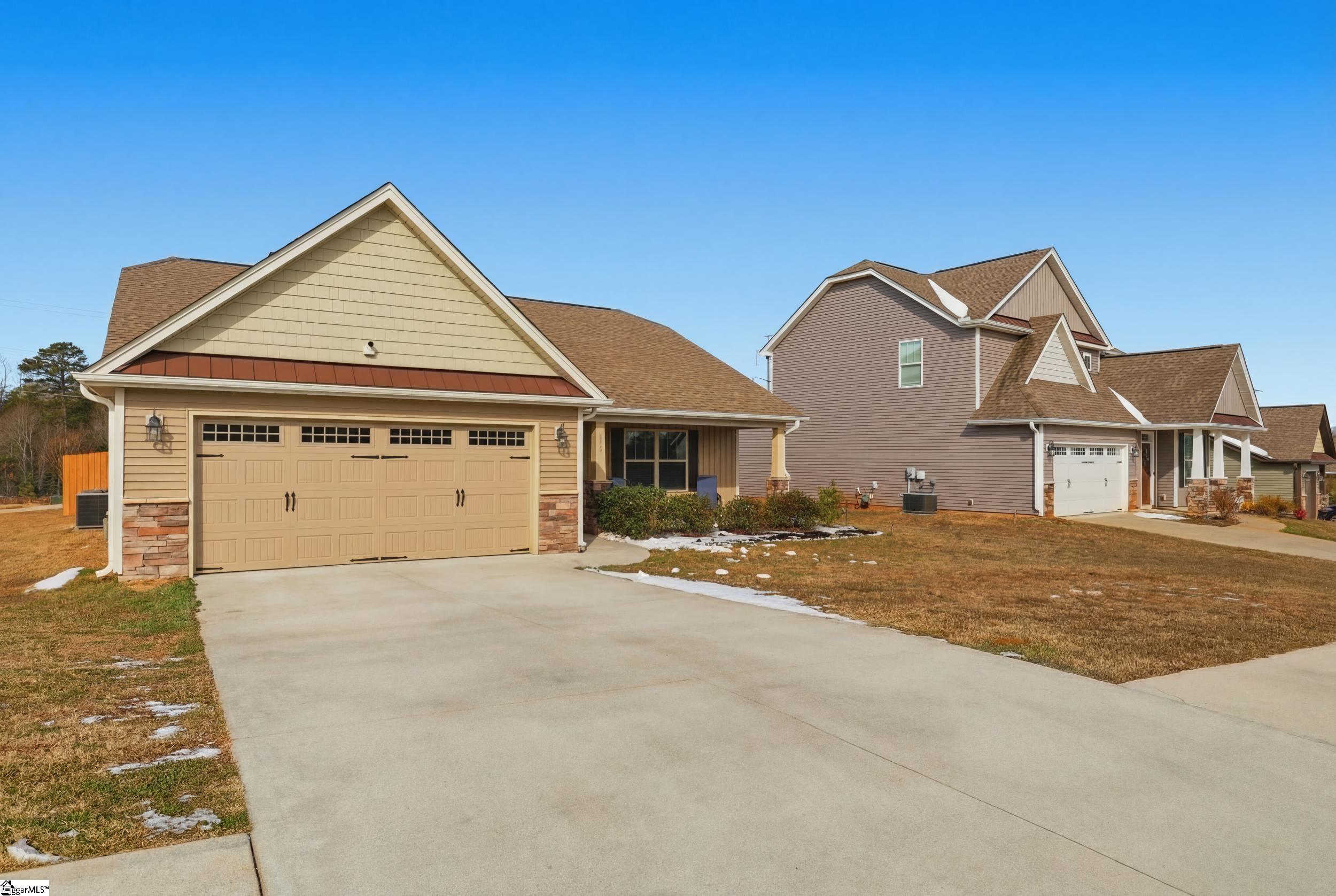 101 Forest Ridge Way