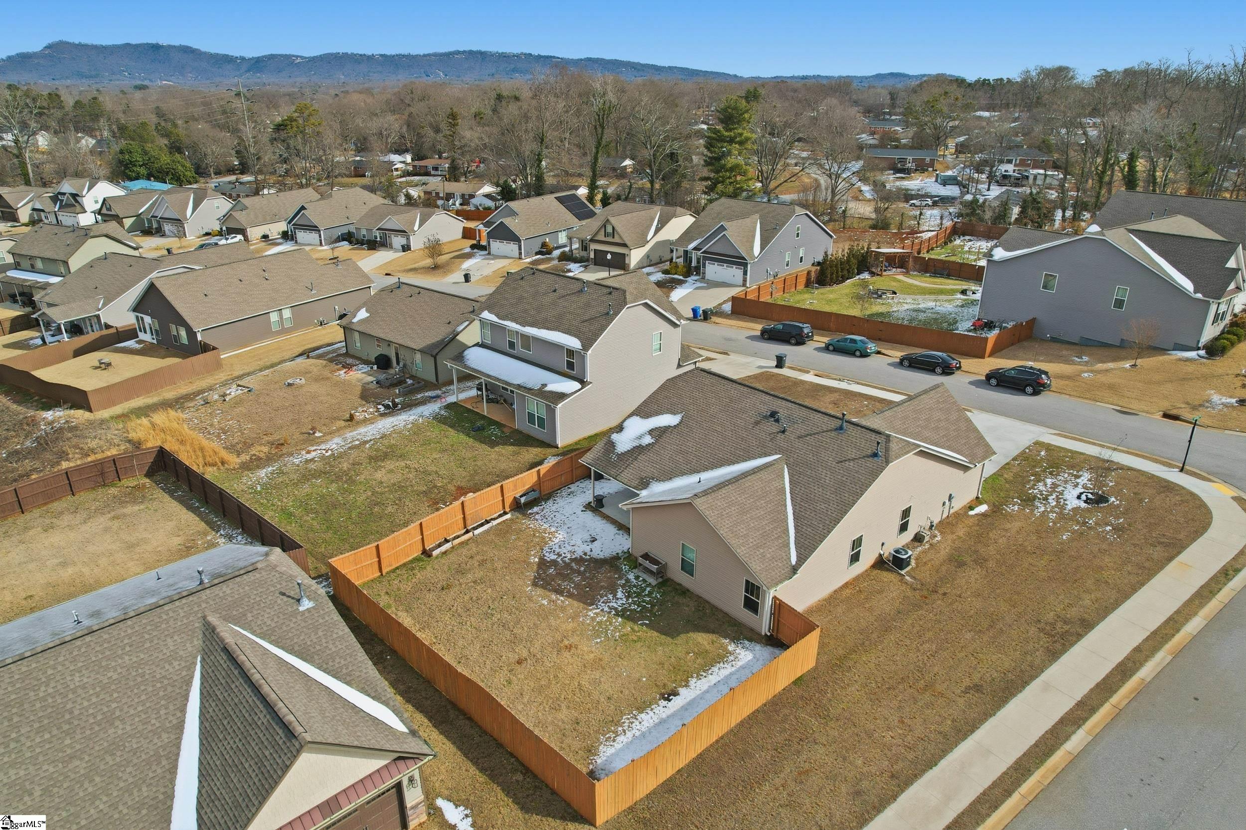 101 Forest Ridge Way